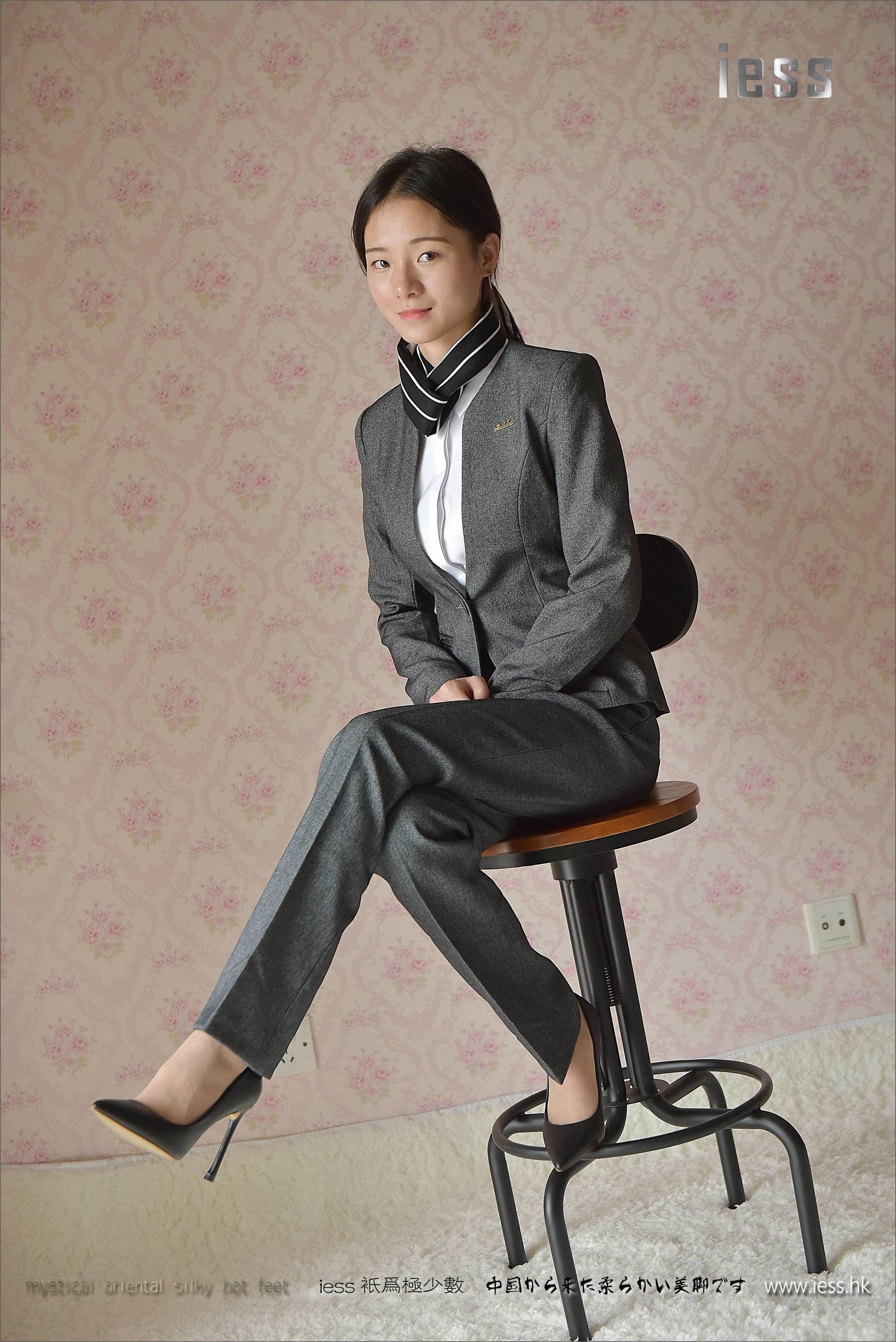 Silk Foot Bento 114 Little Six Little Six Pants Short Silk IESS Different Funbian