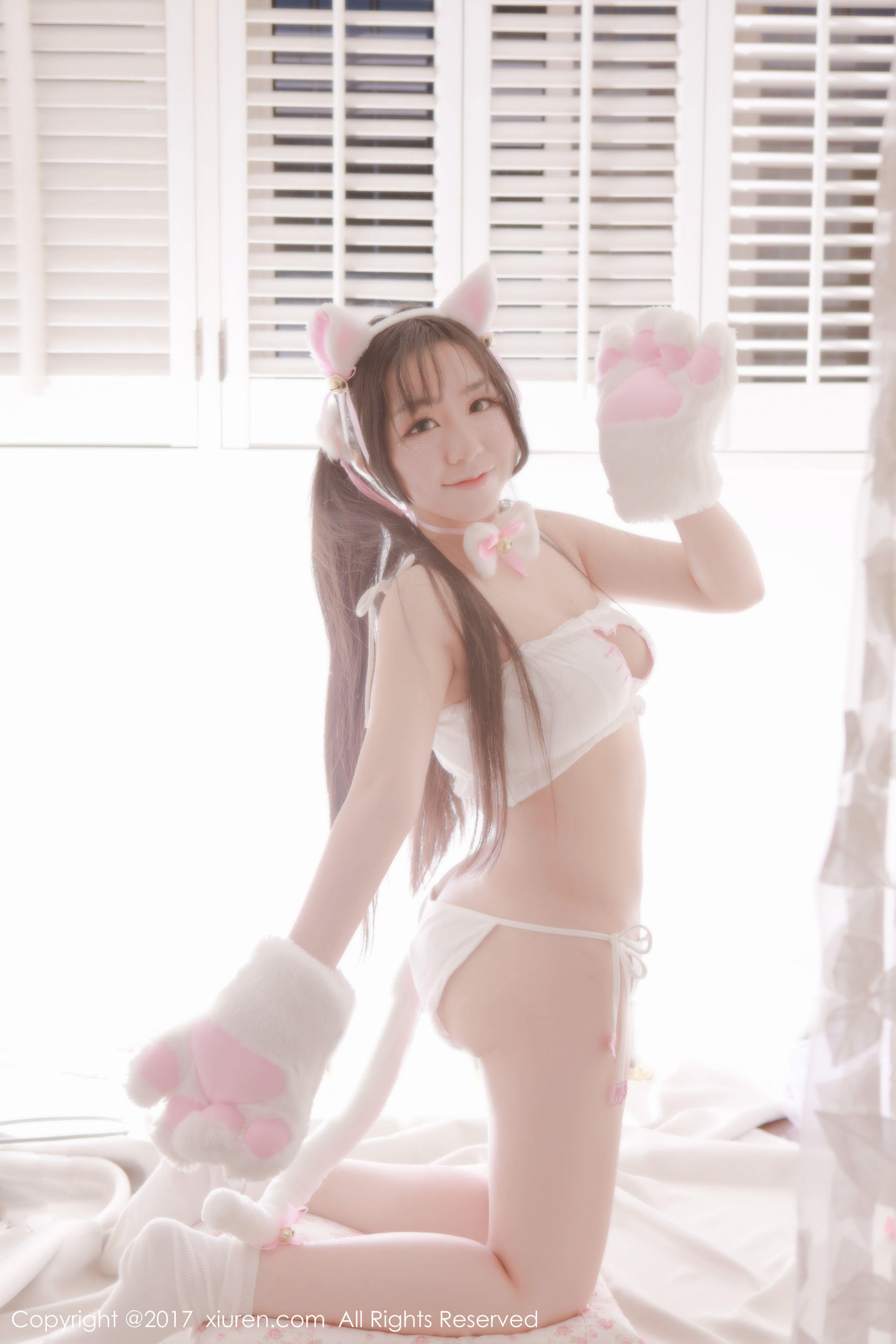 Vi vegetables Pure and Cute Girl with Cat Ears and Tails Xiuren Xiuren No.753