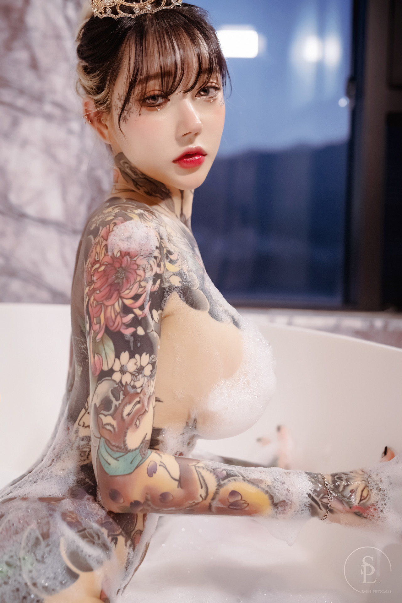 YoKo Yoko, [SAINT Photolife] Bubbles