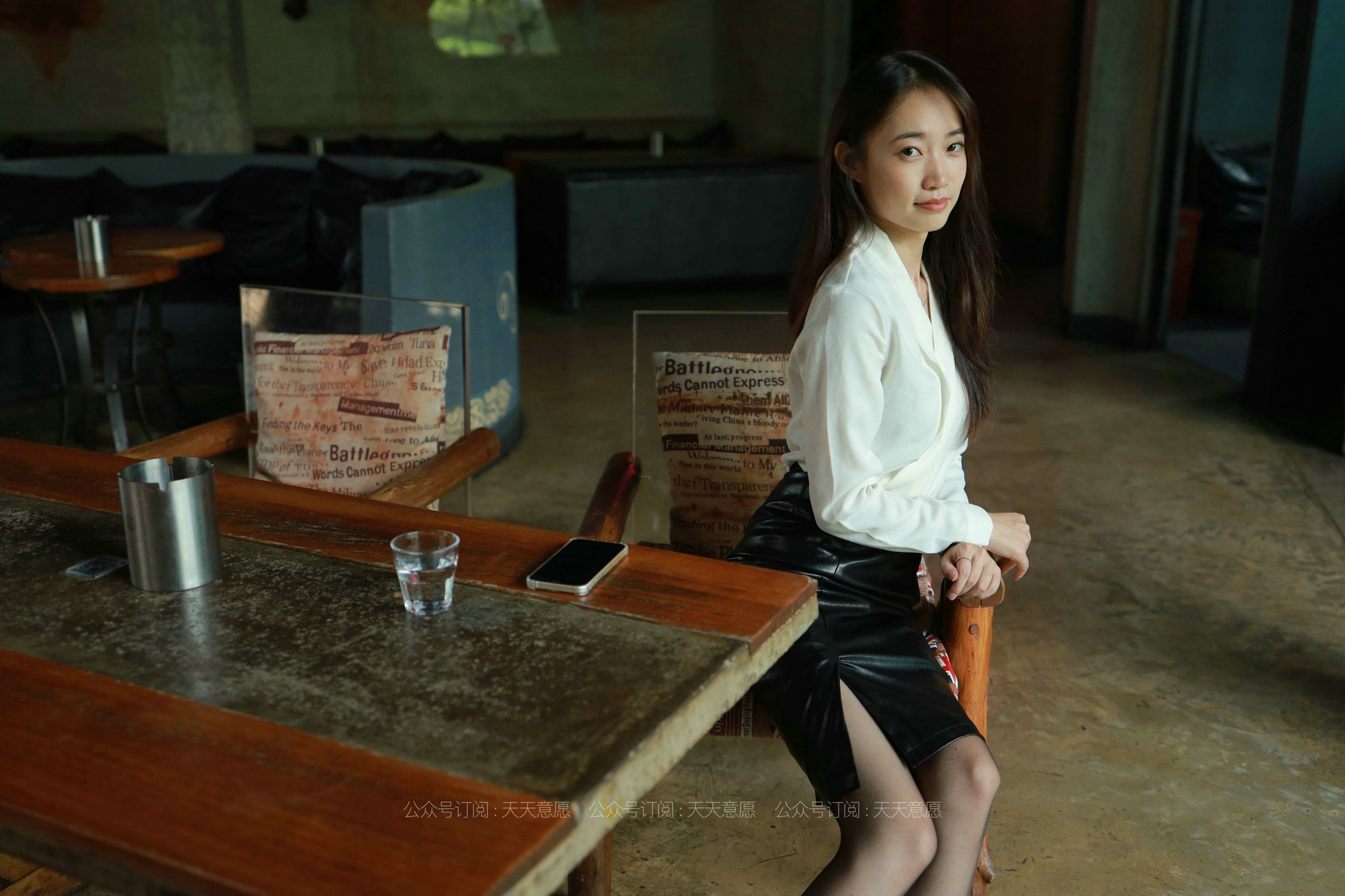 IESS Thoughts Fun Model: Xiaogao OL Black Rose