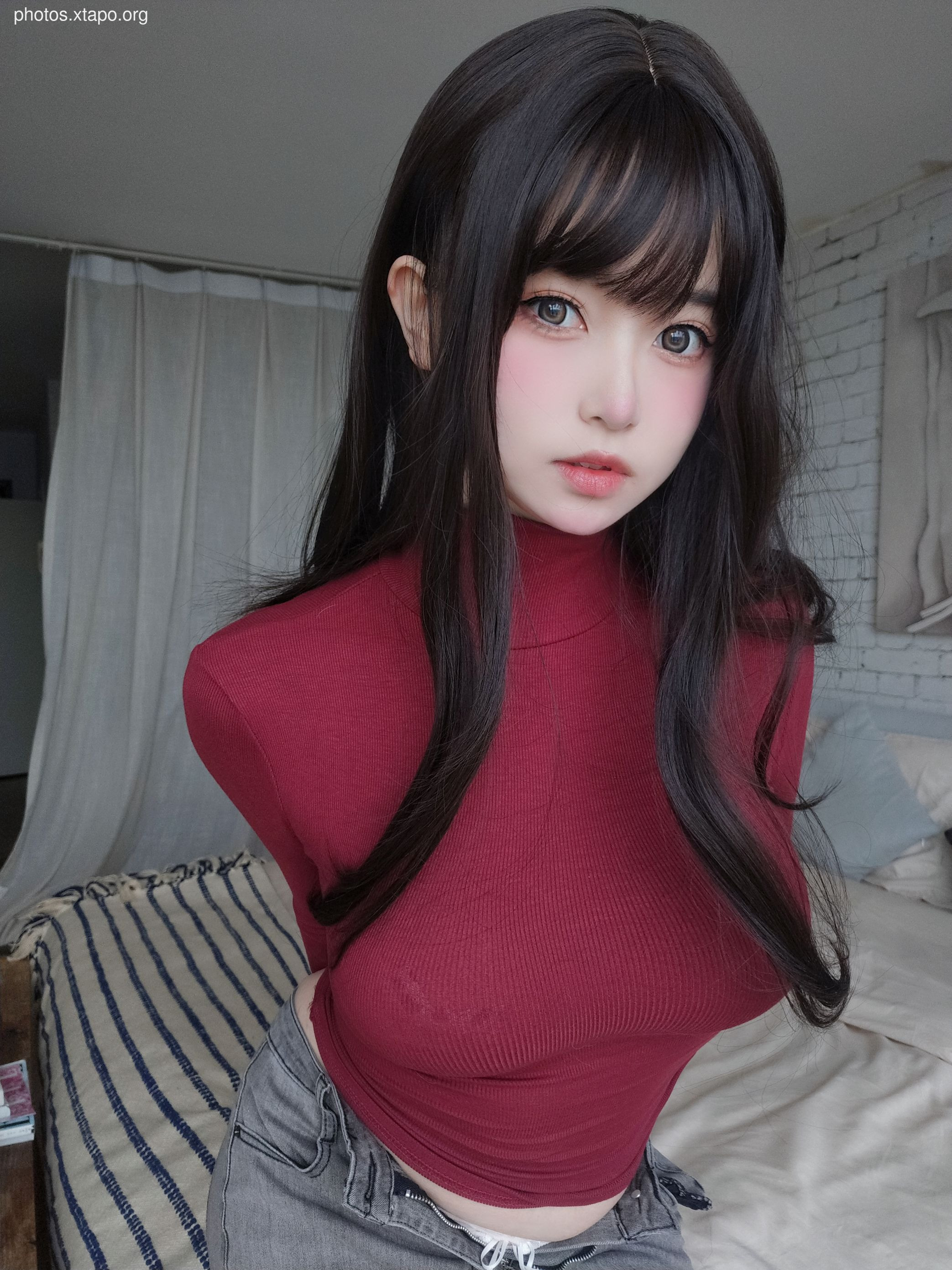 The full sister of the heroine K red sweater