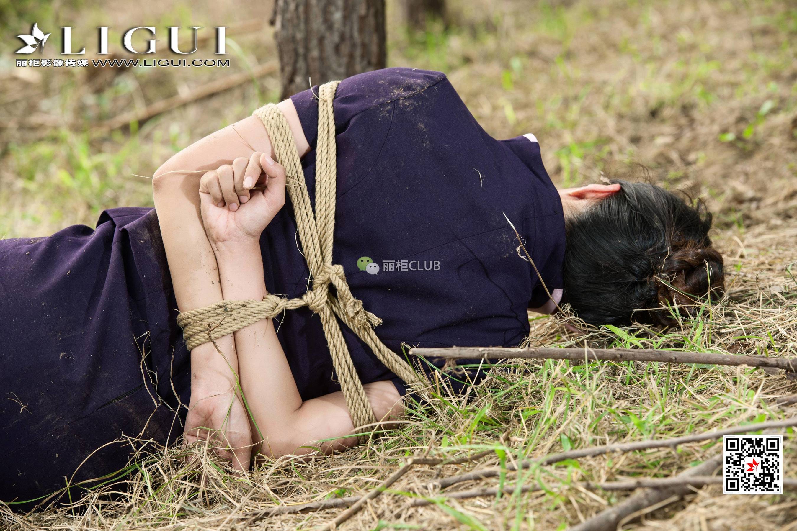 Leg Model Tong Tong Outside Rope Art Photography Li Cabinel Ligui Internet beauty