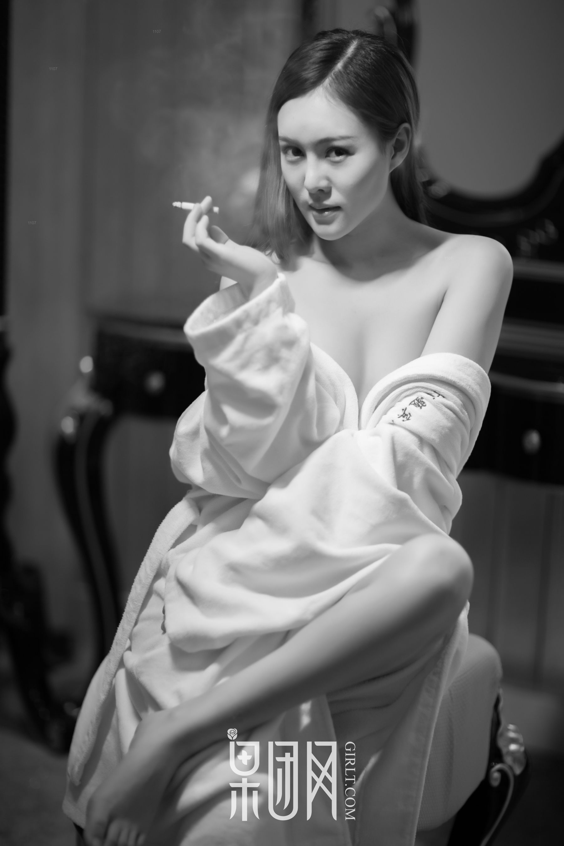 Tattoo women's bathroom wet body play bubble fruit group girlt No.059