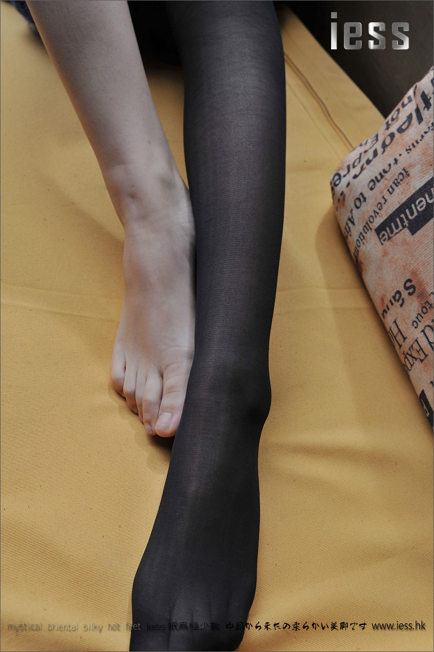 Silk Foot Bento 047 Xiaoxi Girls' Legs (Foot) IESS Thoughts and Fun