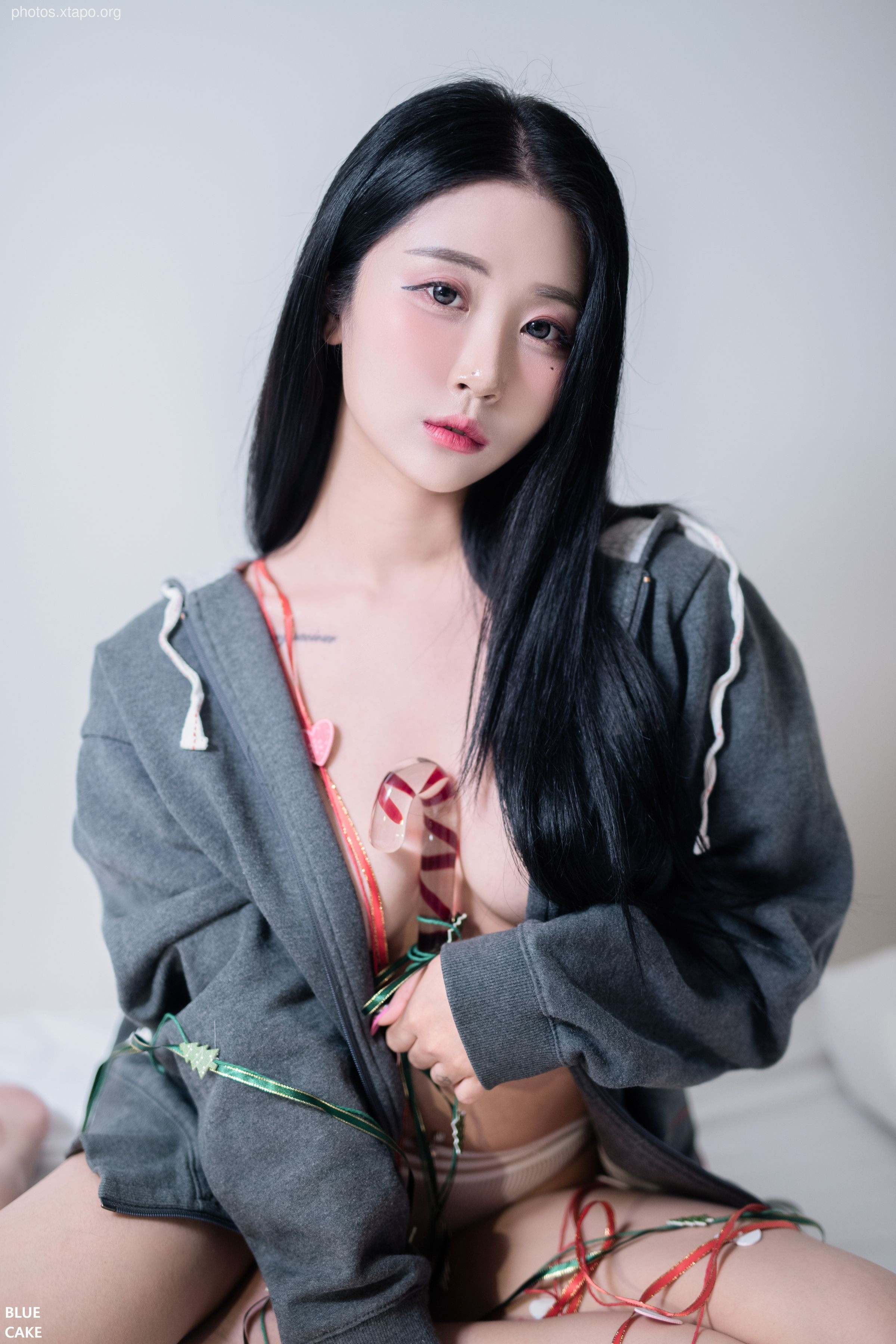 Bomi (보미) - NO.10 BLUECAKE Christmas with my Bomi &amp Lover 146P-2.18GB