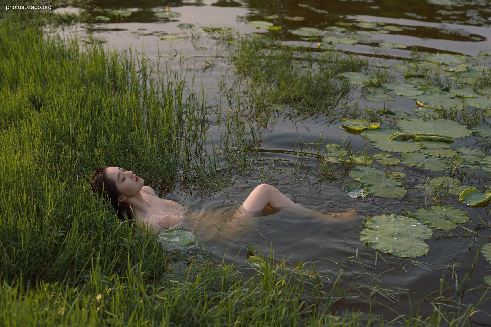 Thệp nguyit vi huân micro -醺 October October