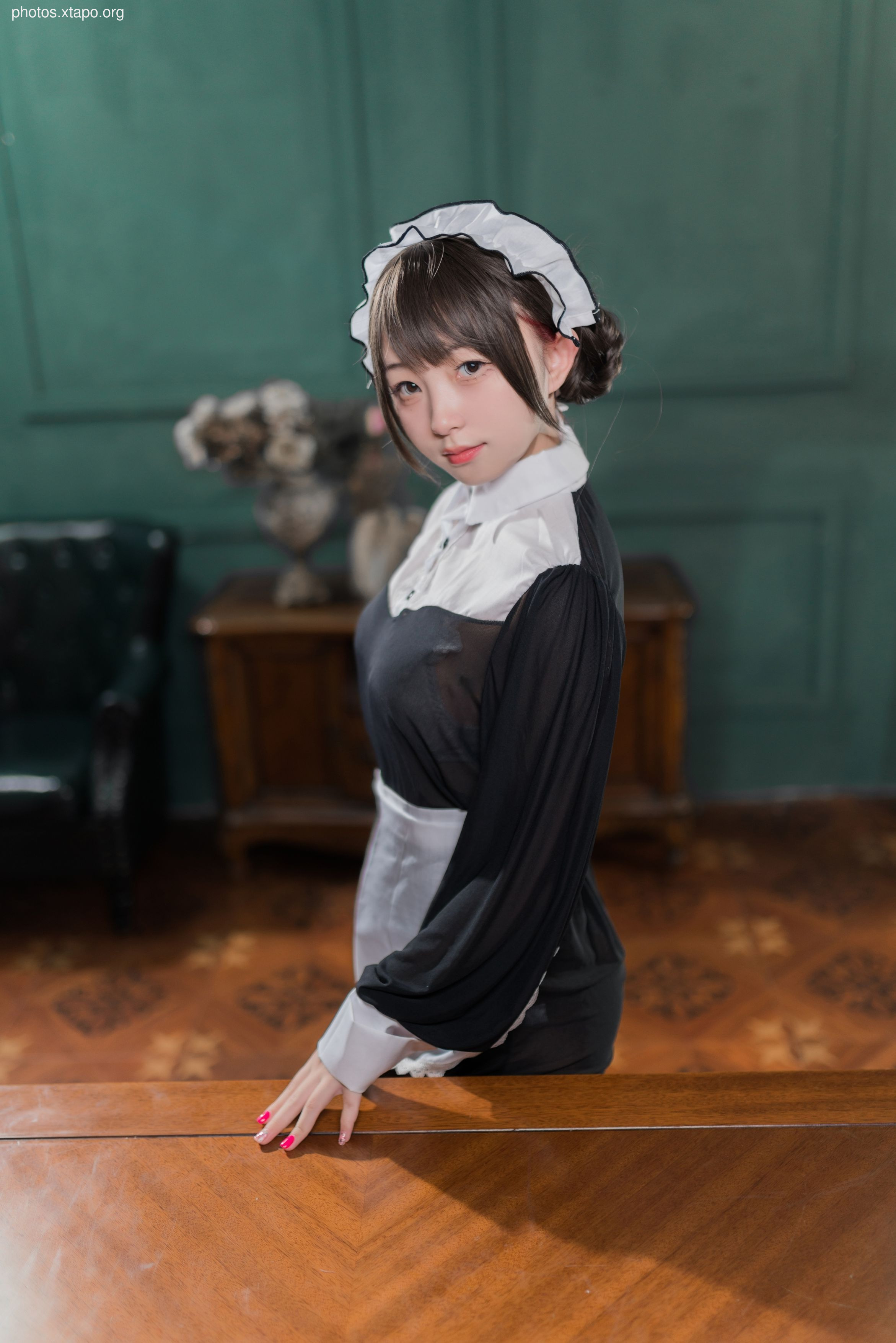 Huazing Black Silk Transparent Skirt Maid 65P602MB