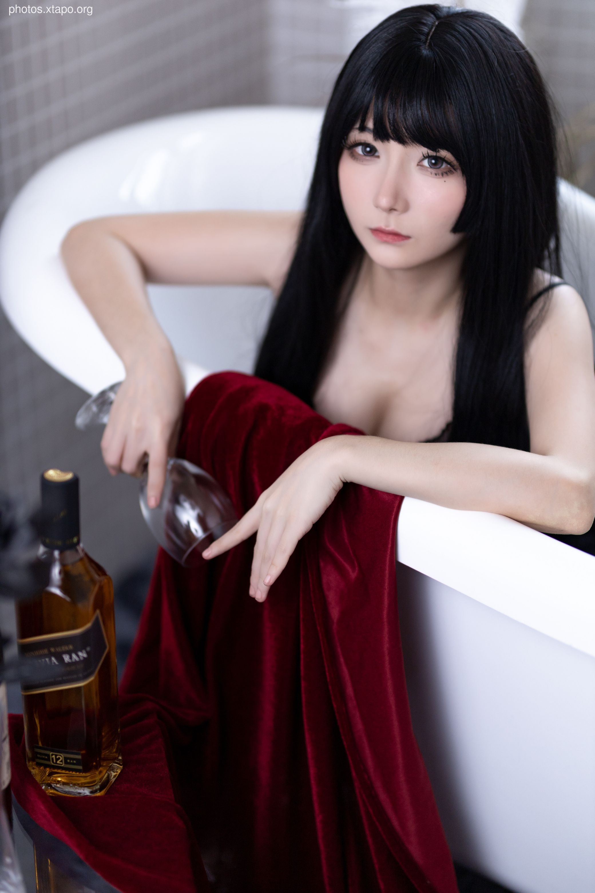 Its three not in the world W black rose 40p-313MB