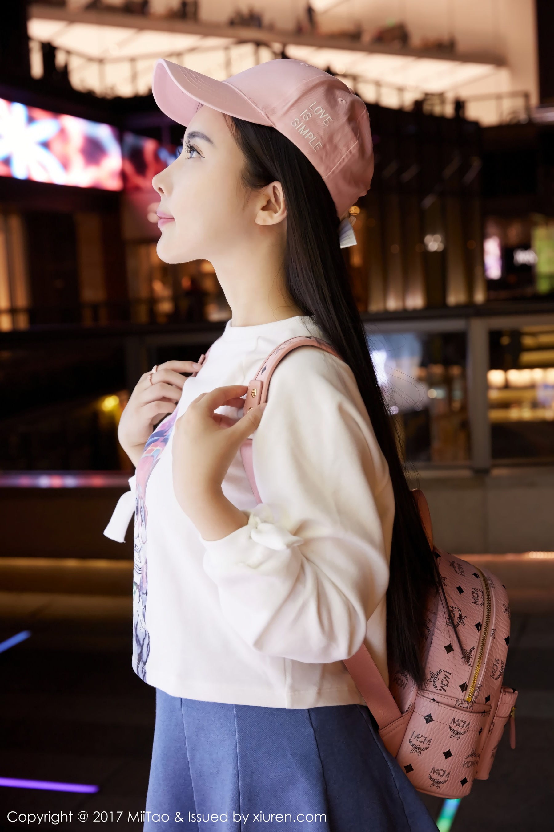 Xuan Xuan CECILIA Cowboy GoddessStreet Shooting Peach Club miitao Vol.084