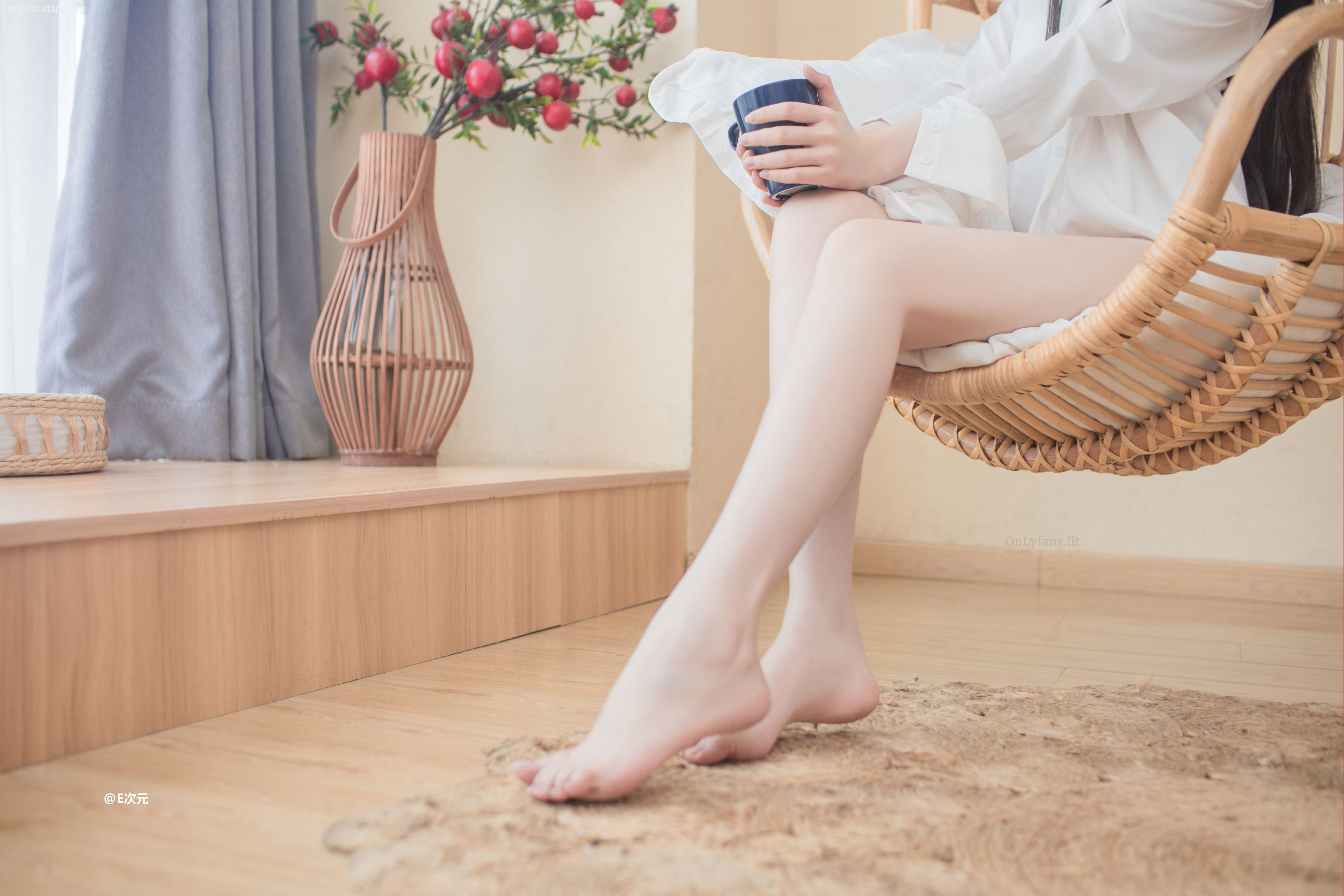 Flower_honoka -NO.03 The quiet six stack rooms 18p -382MB