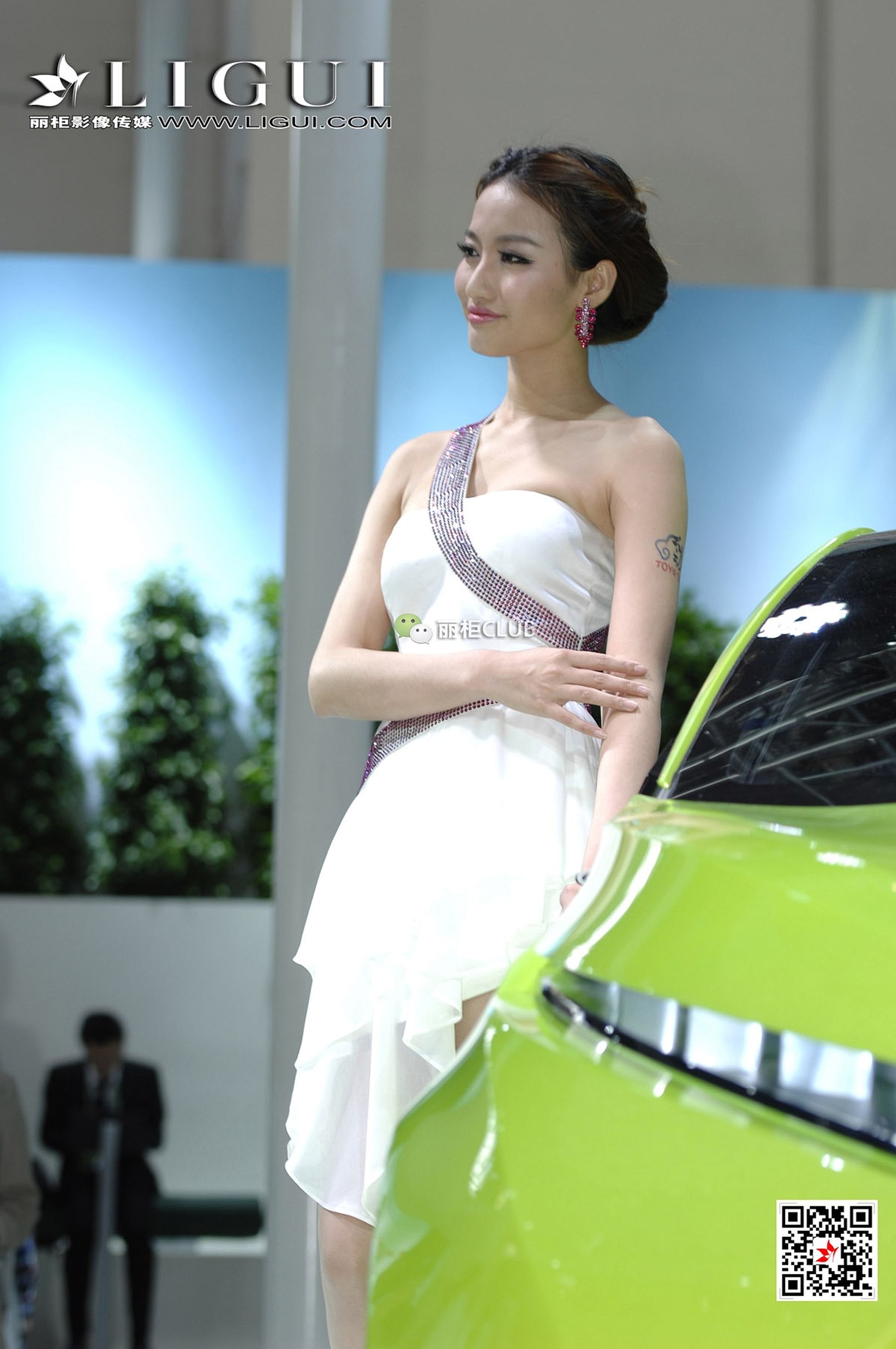 Model Fashion Car Model Booth Car Model Combination Ligui