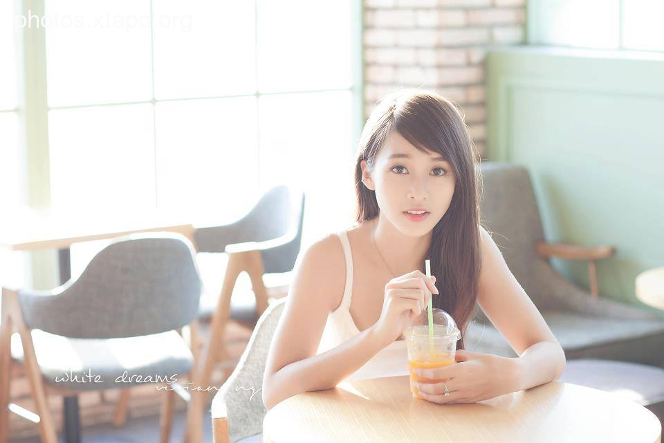 Ngan Sushi Temperament Sexy Lovely Picture and Photo