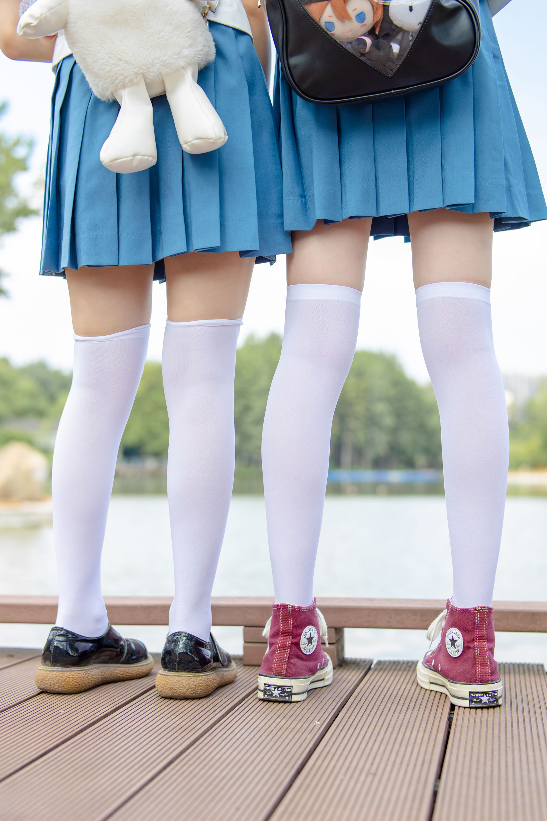 Mori Consortium JKFUN-025 Mo Mo & amp; AIKA 80D white silk overweight socks