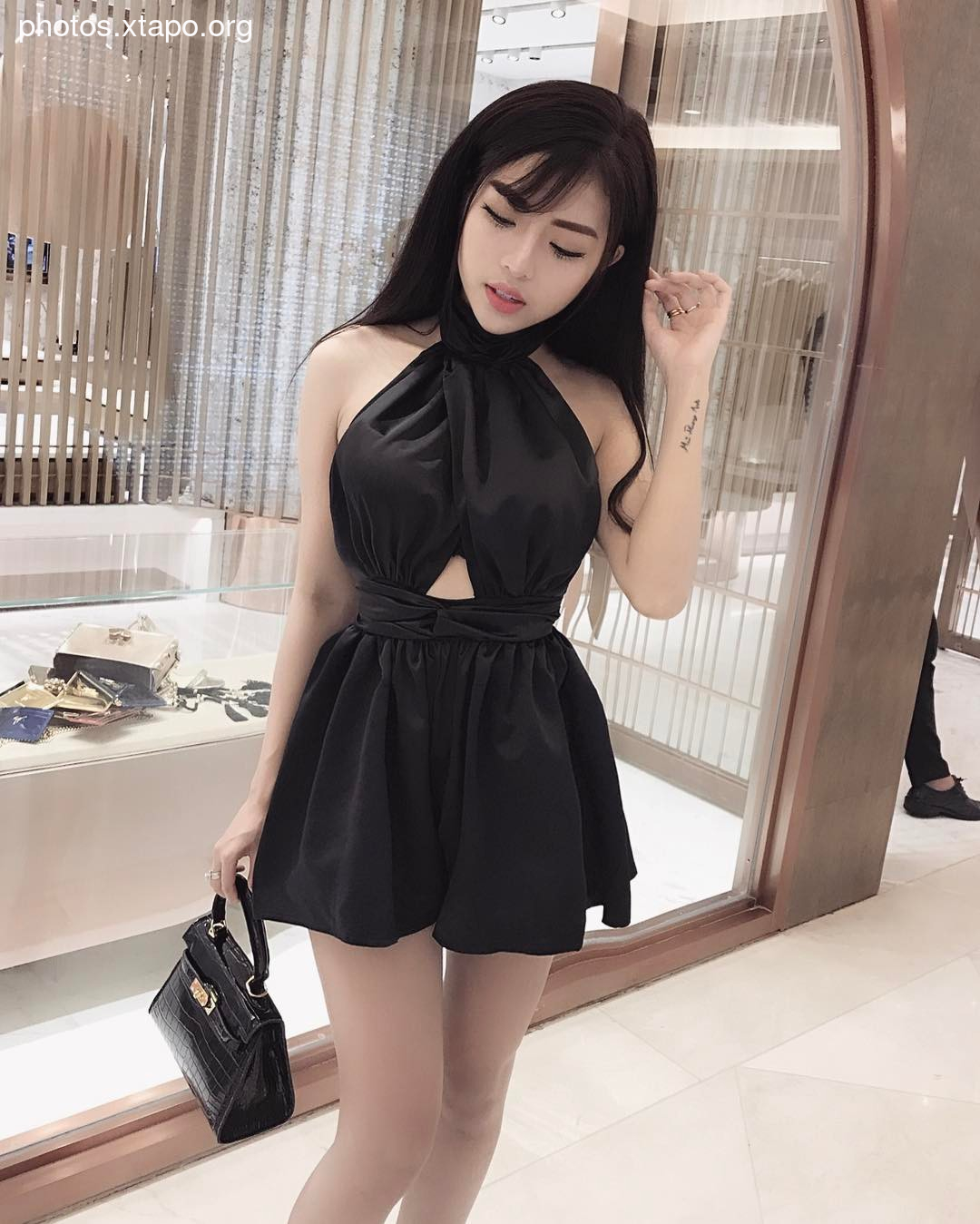 Ms Anh Temperament Picture and Photo