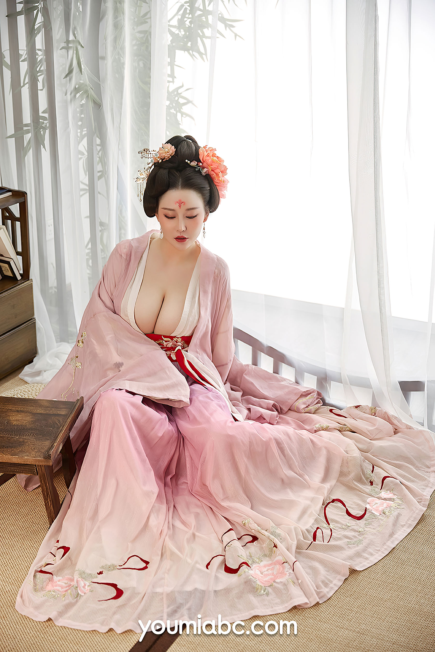 Youmi Youmiabc Fisla Palace Palace Lady Picture