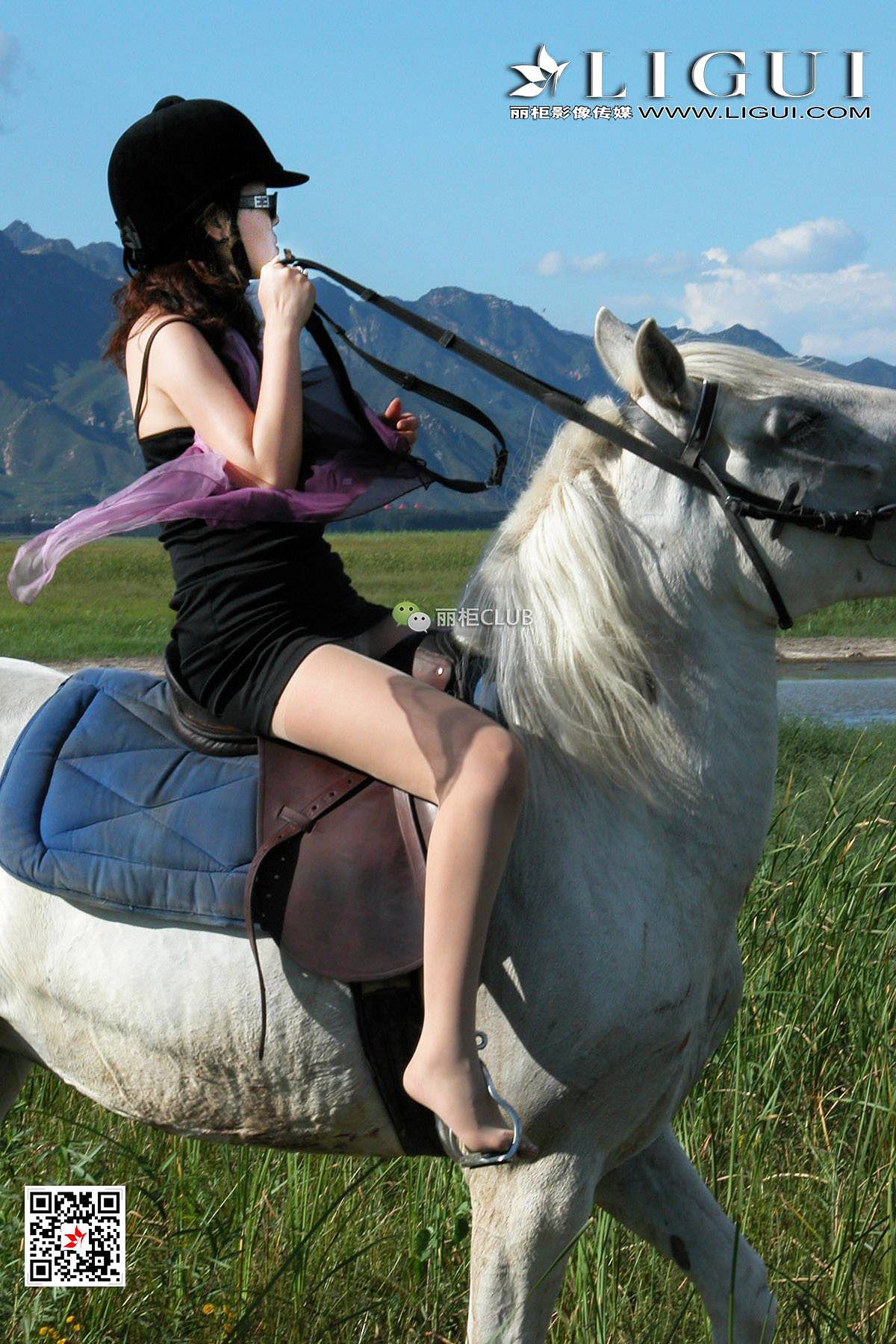 Leg Model Silk Gao White Horse Girl Mith Ligui Beautiful leg silk foot