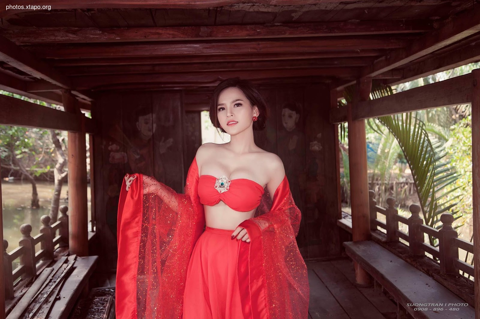 Trang Phi in the concept of Huyen Tran princess