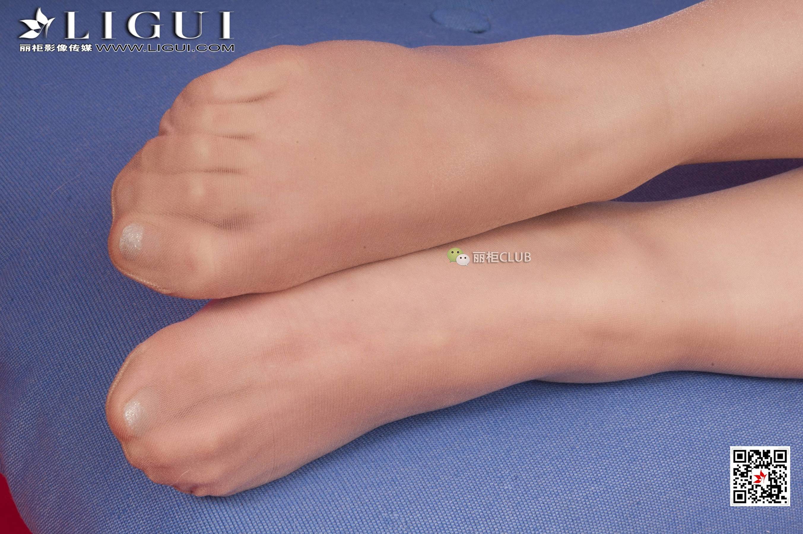 Foot model Lulu Nurse Beautiful Foot Li Cabinel Ligui Classic review