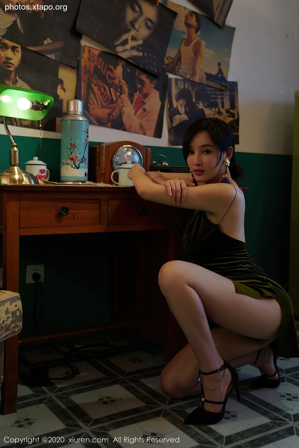 Xiuren 2477 Zhou Yanxi