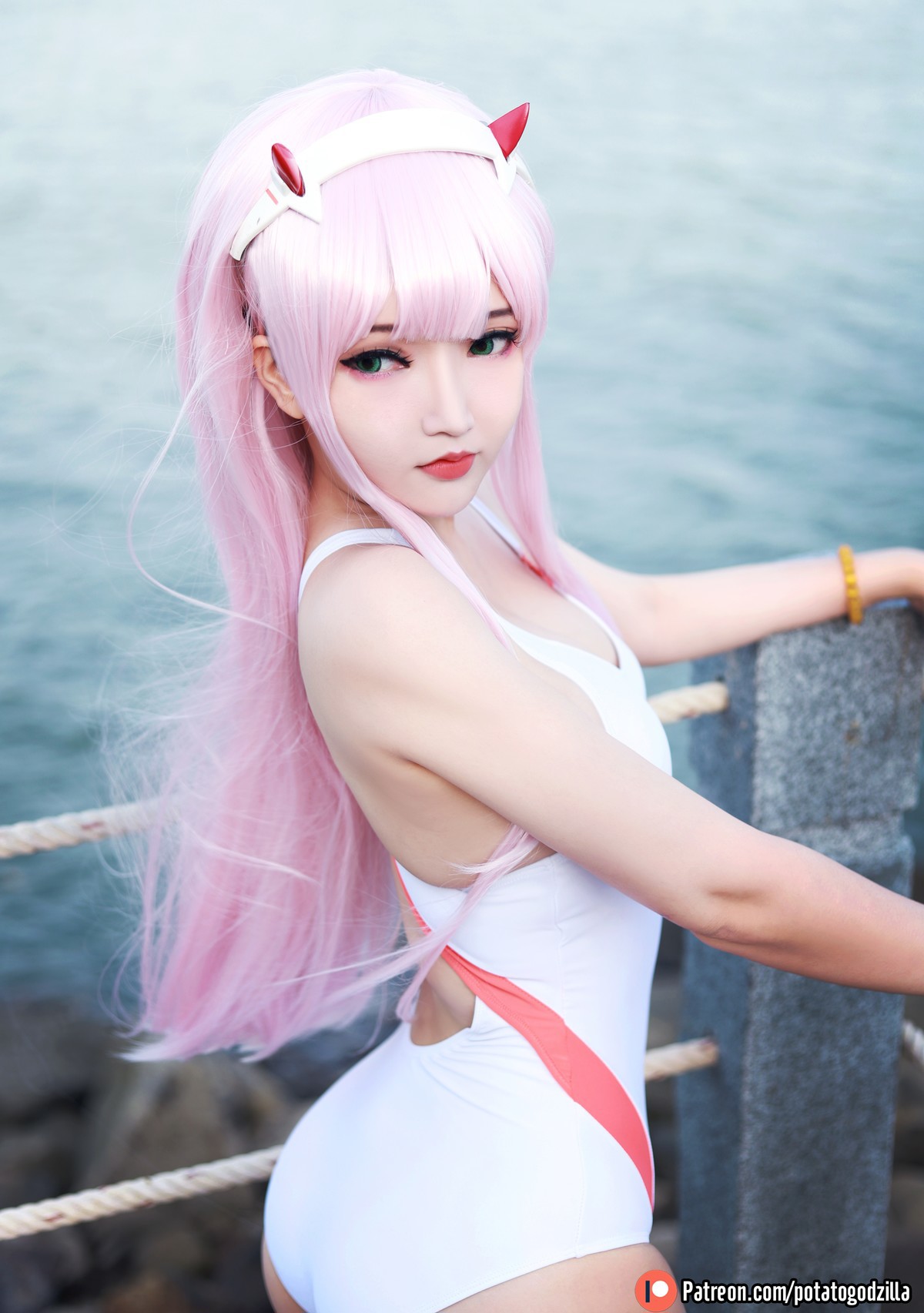 Cosplay Potato Godzilla Zero Two Swimsuit