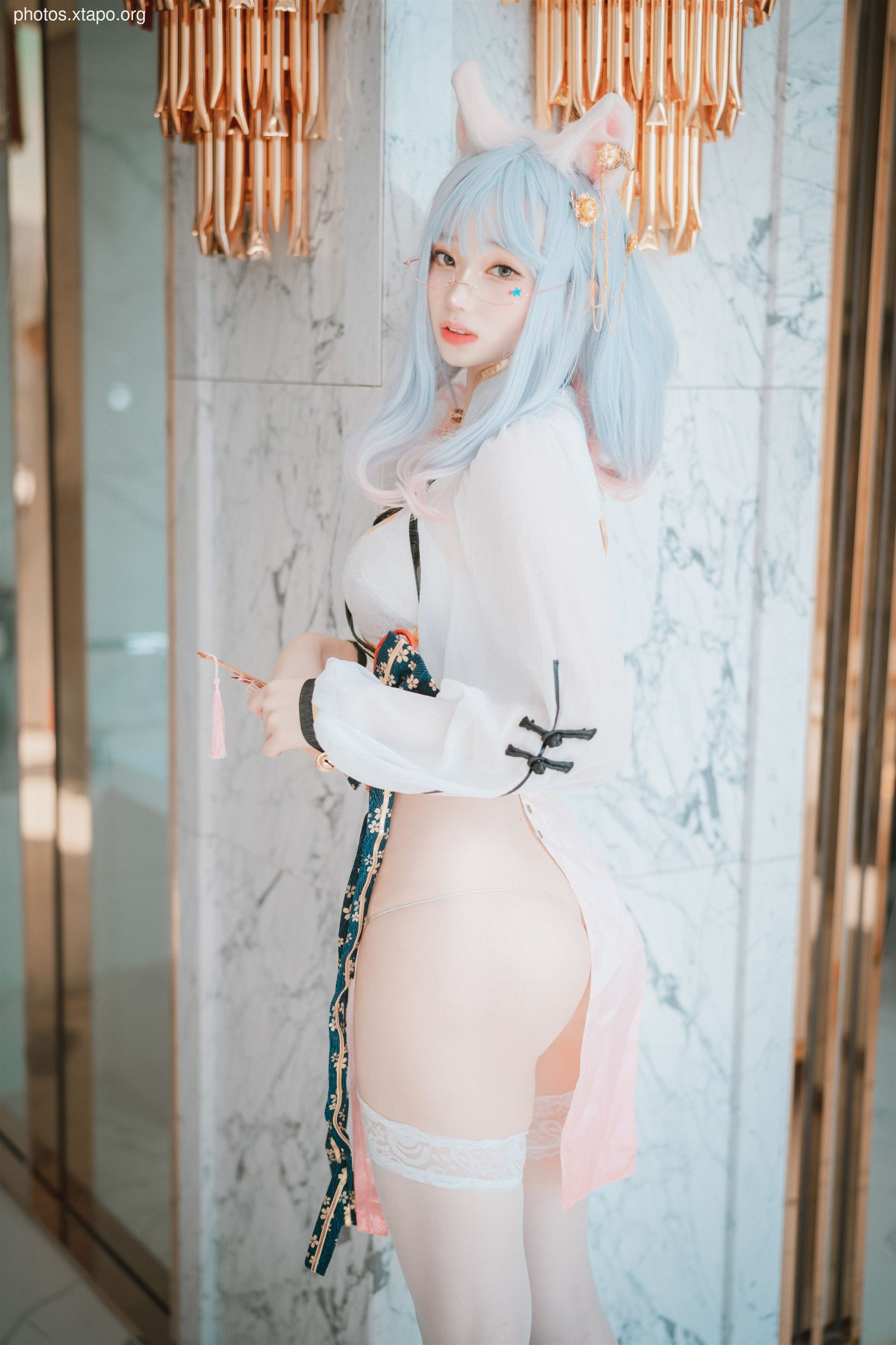 Djawa Photo - Bambi (밤비) - The cat wears an qípáo