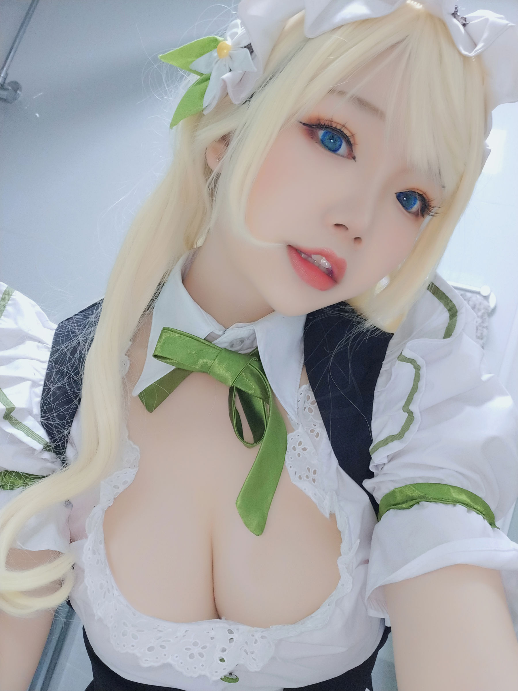 Net Red Coser Photo Anime blogger Xueqing Astra -Maid