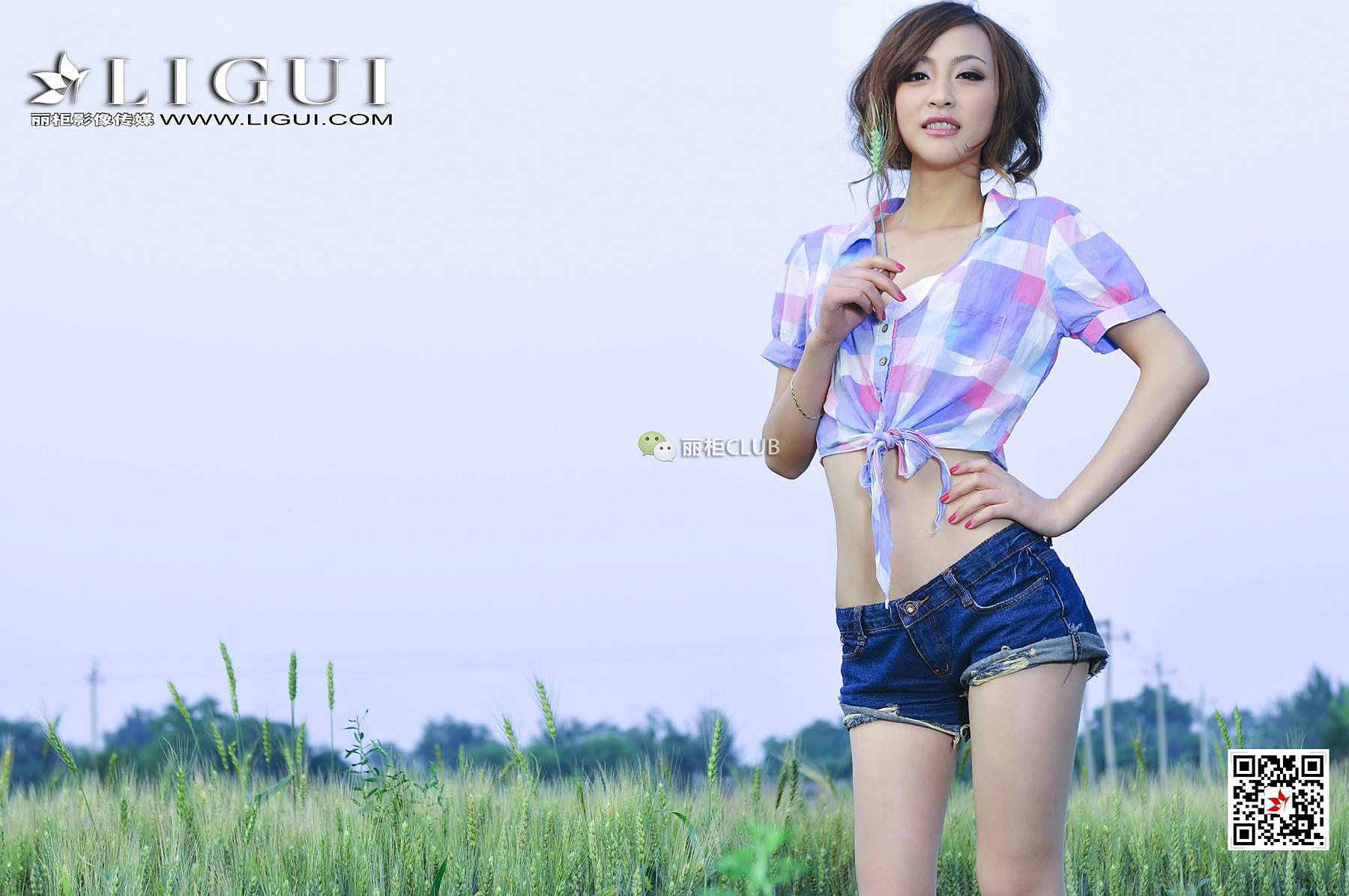 Leg model Tong Lei Mai Field Beautiful Legs Li Cabinel LIGUI