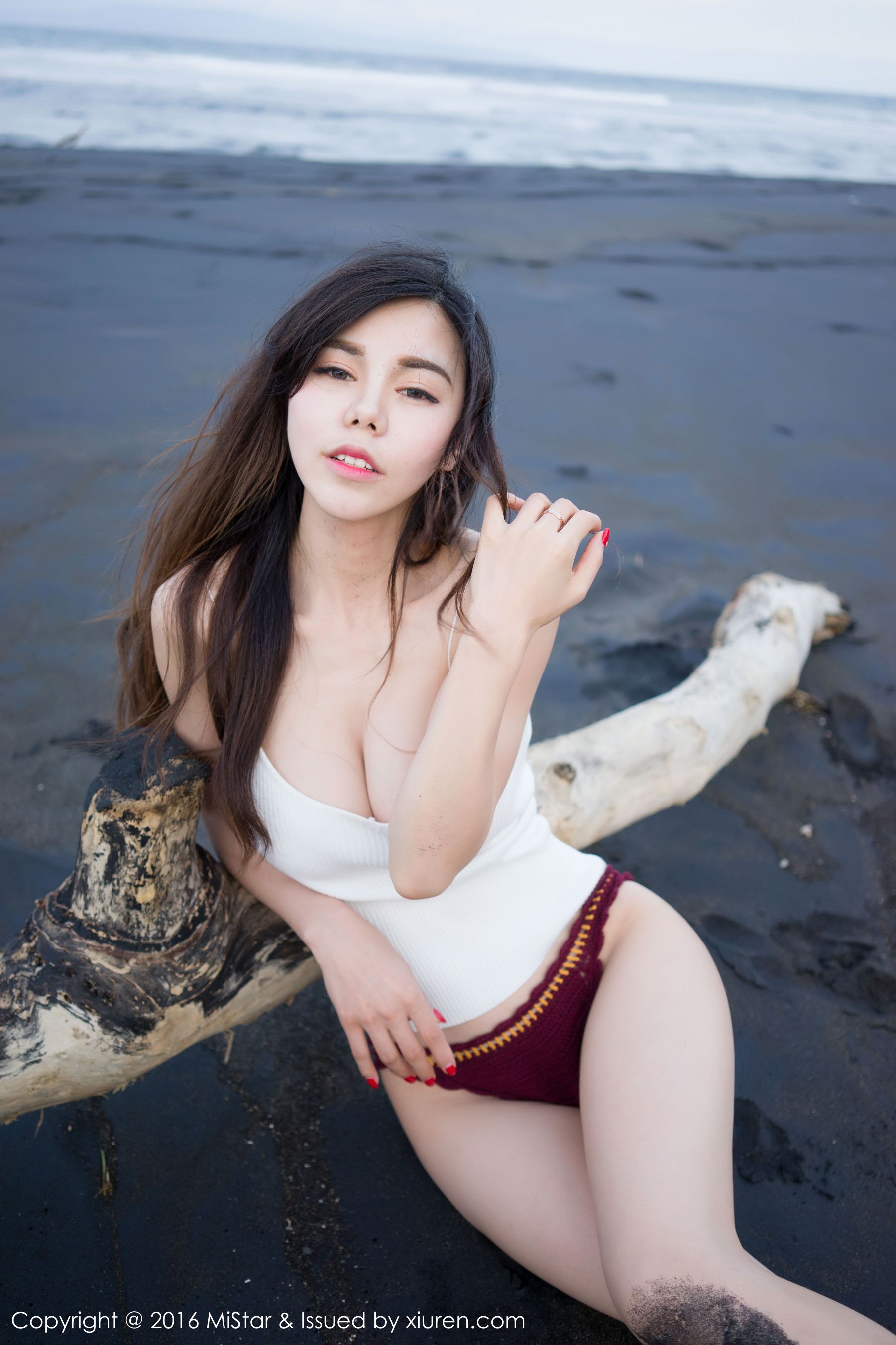 Shen Jiayu's Small vest on the beachbikini Meiyan Society MISTAR VOL.125