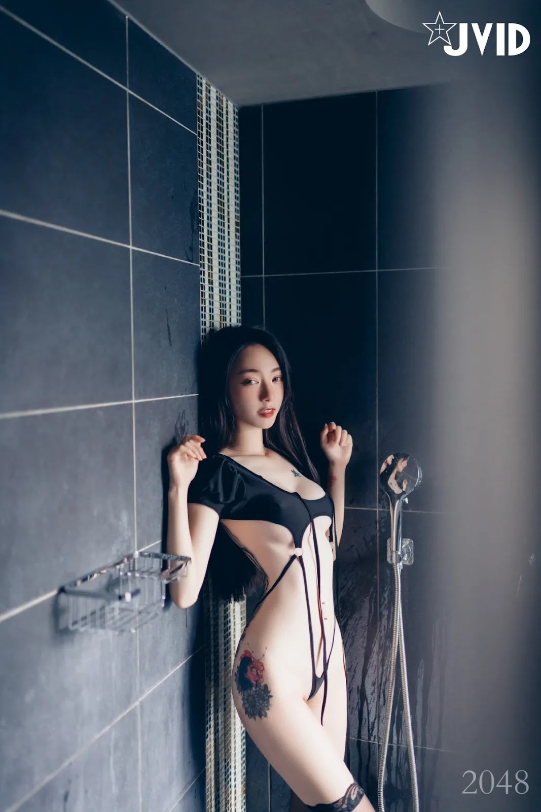 JVID Boutique Korean goddess Piaopiao, black, super fierce and can't cover the bulge, white, see-through pajamas, no matter what Piaopiao looks like!! Vol.01