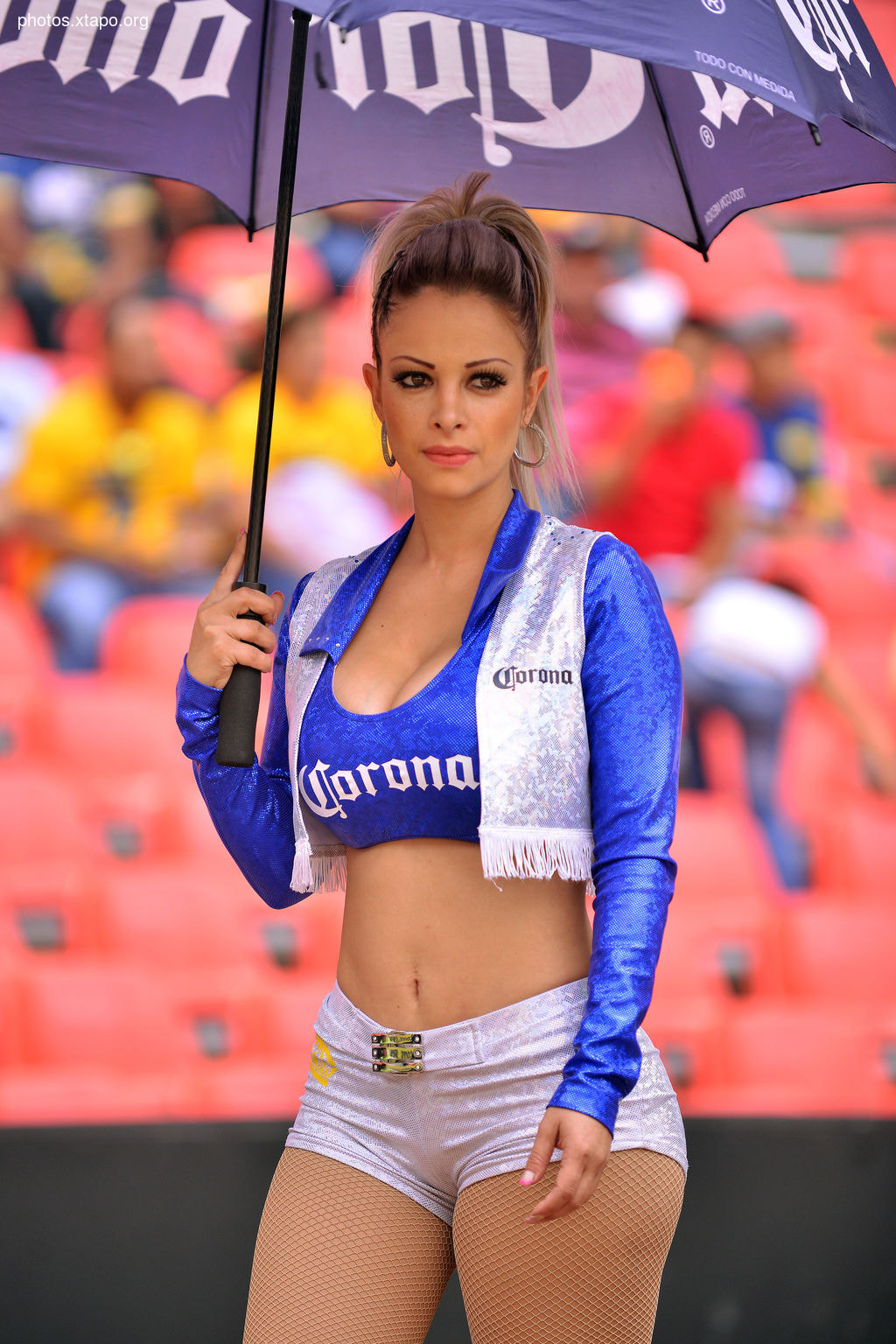 Corona girl