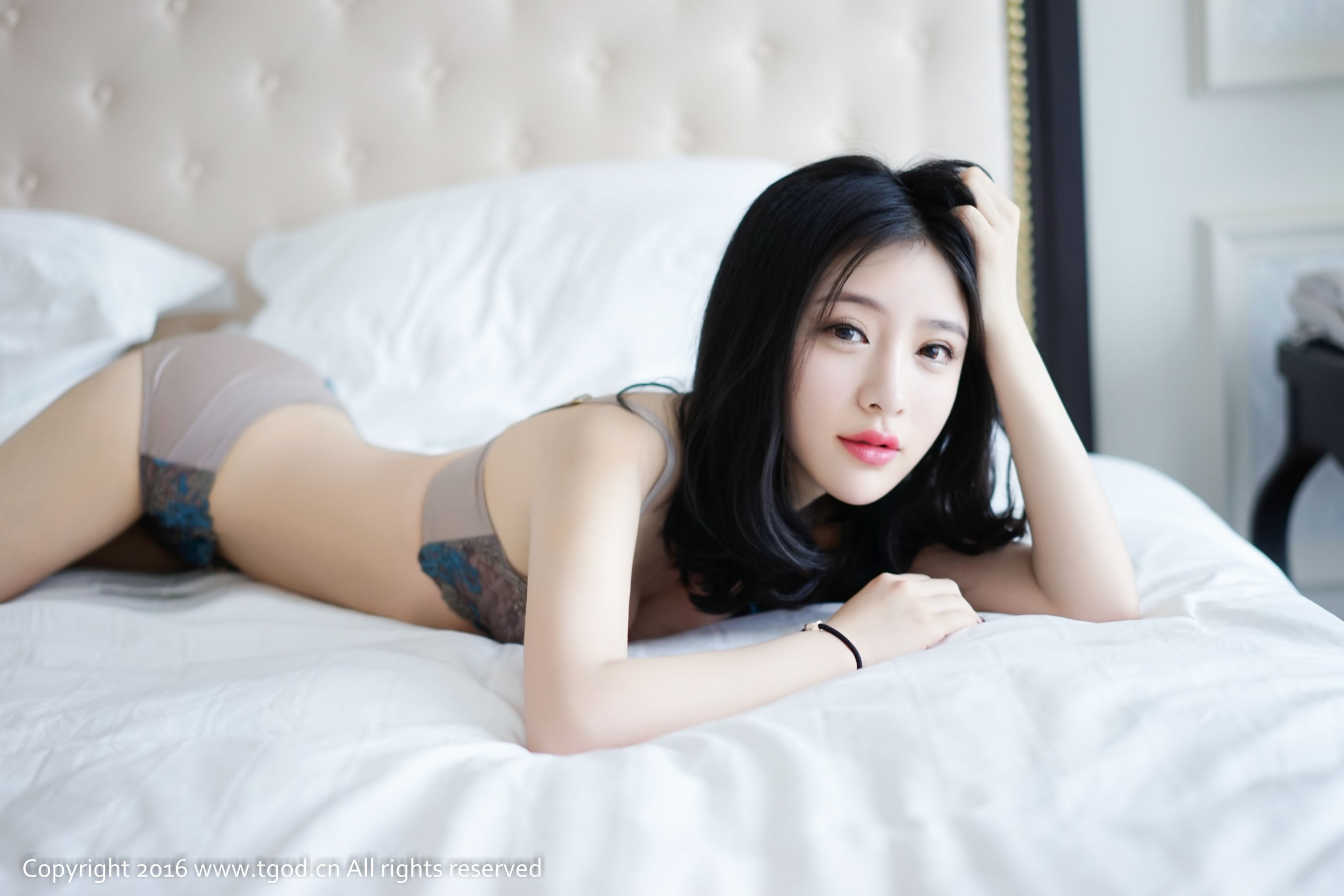 Shi Yijia Kitty sauce Pure Face for You only Blooms Push Goddess TGOD