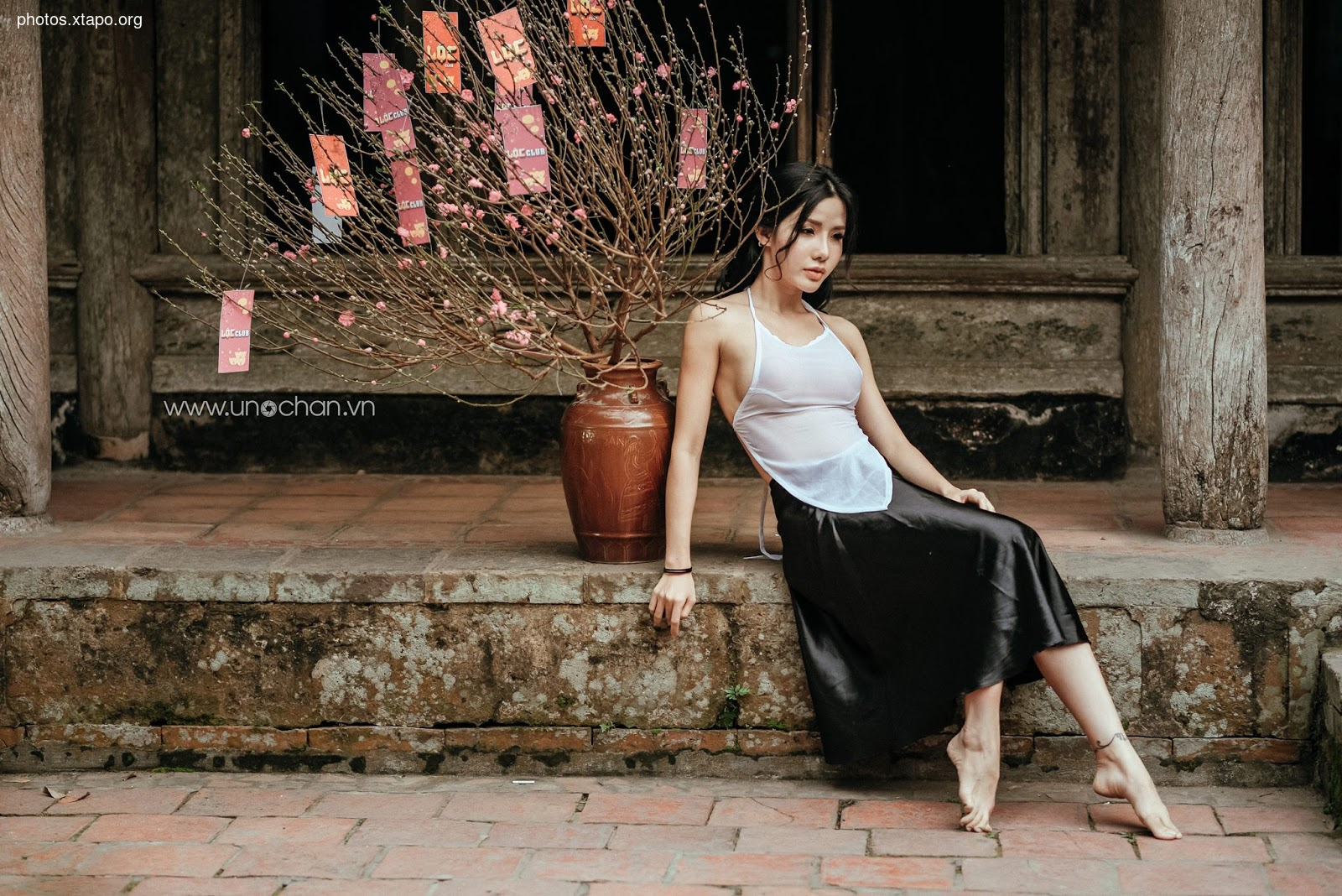 Instructions for packaging banh chung