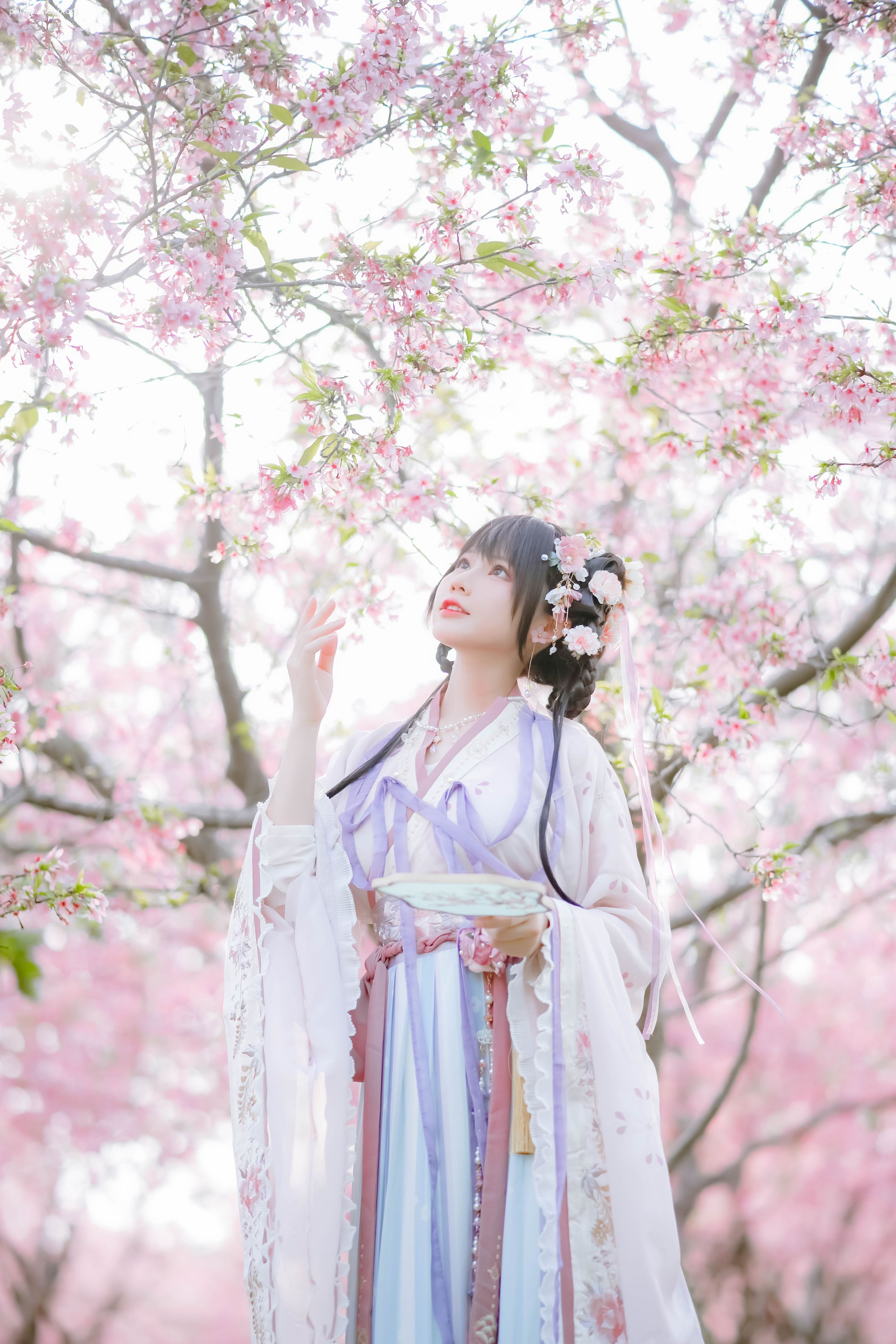 Nyako - Sakura Hanfu Flower God Prayers 52P-219MB