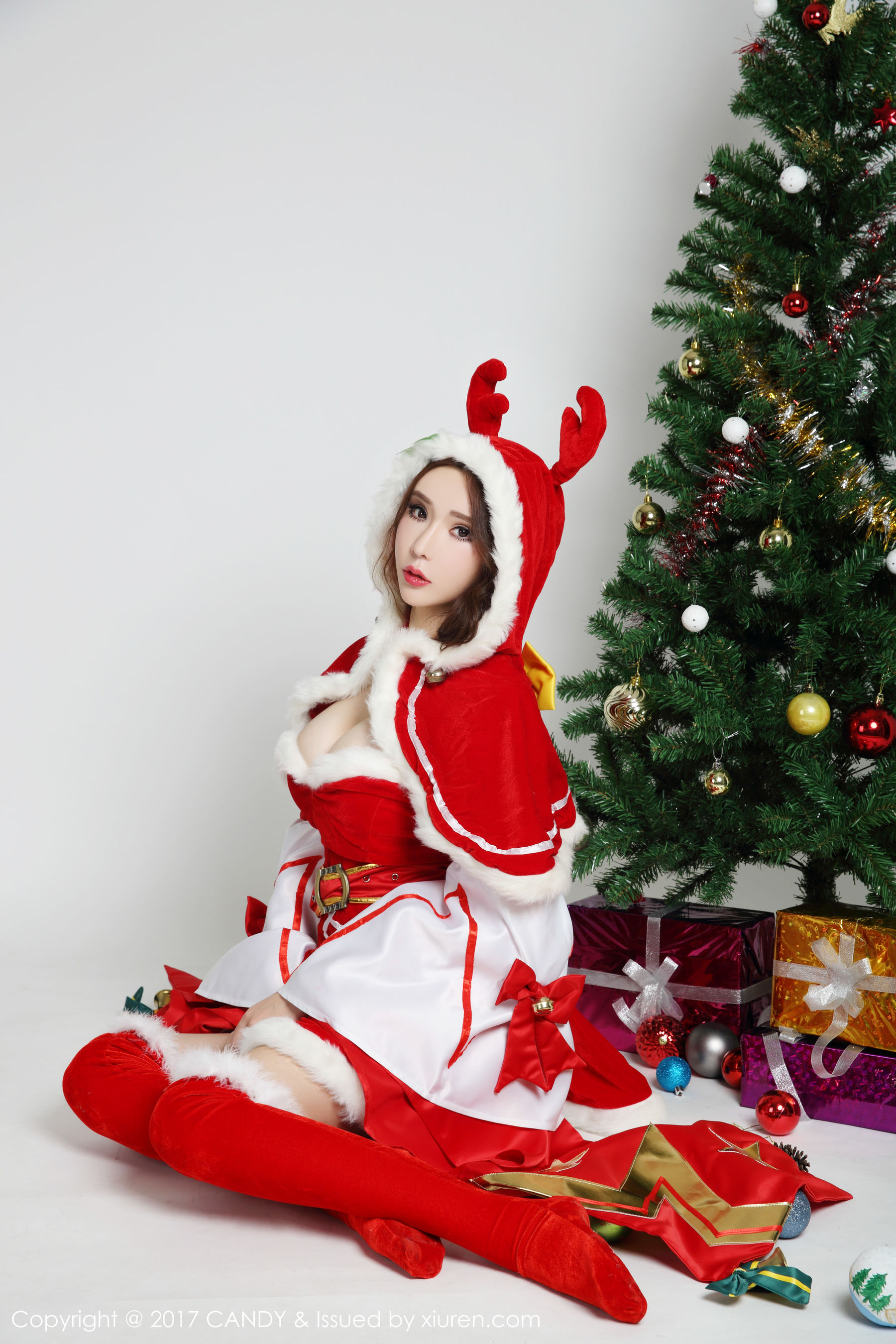 Meng Qiqi/Prince's Princess/Unknown Christmas Gift Net Red Pavilion Candy Vol.047