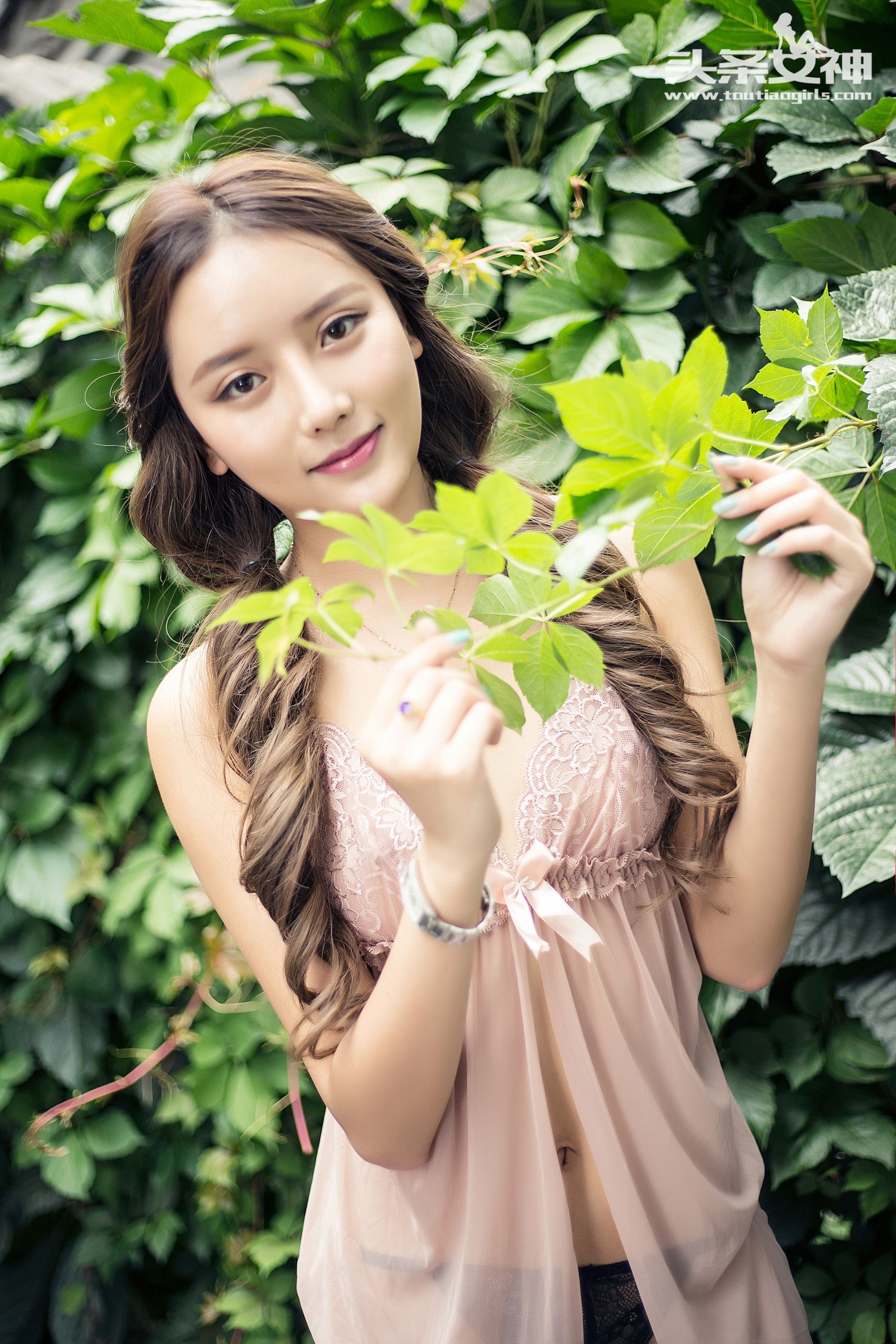 Tongtong's Snow Mustel Skin A Toy Headline Goddess