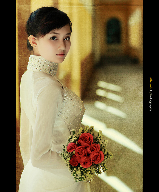 Top 100 most beautiful long dresses in Vietnam
