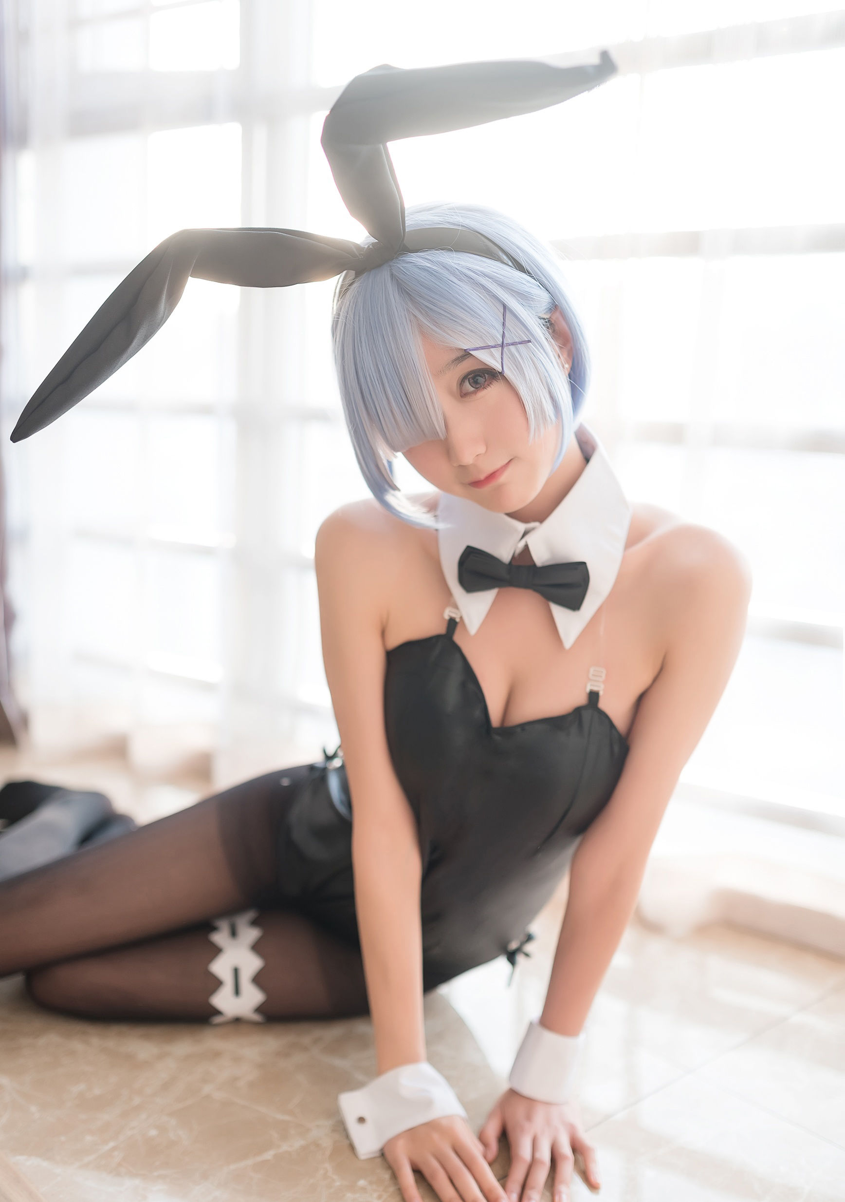 COS Welfare Miss Meng Shi Mu Mianmian Owo -Rim Bunny Girl