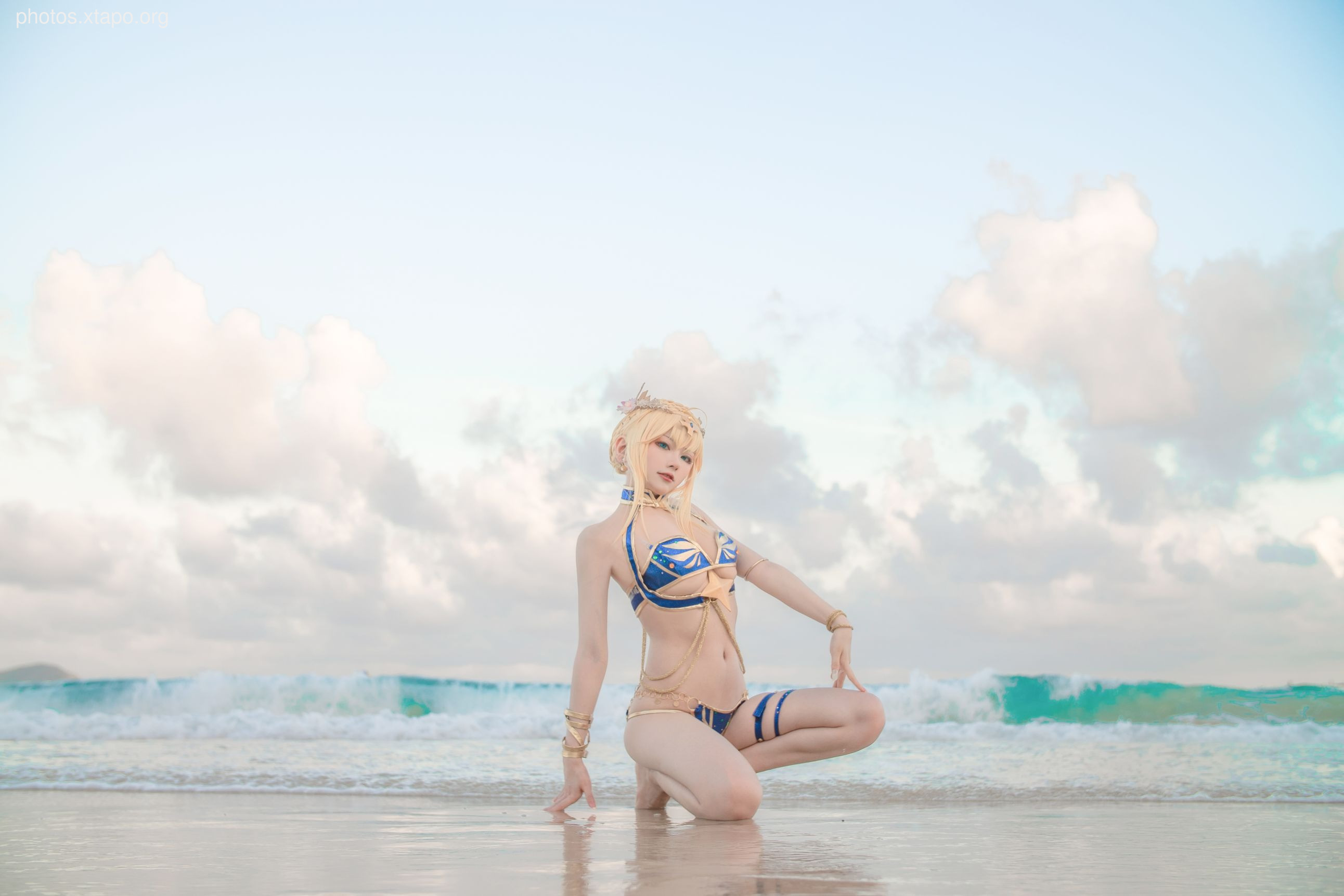 NO.029 White Gun Swimsuit 48P-257MB