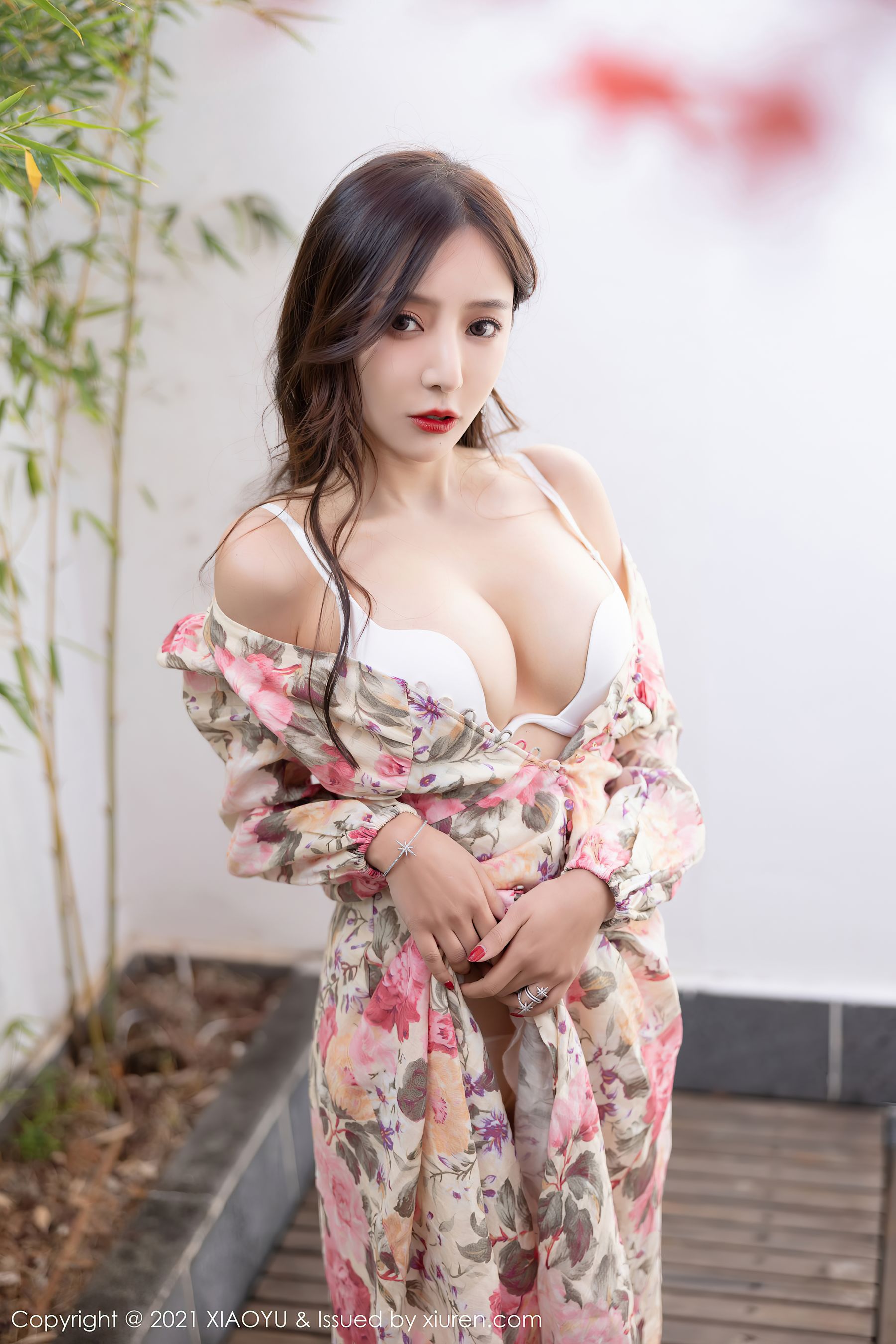 XiaoYu Vol.682: Yanni (王馨瑶)