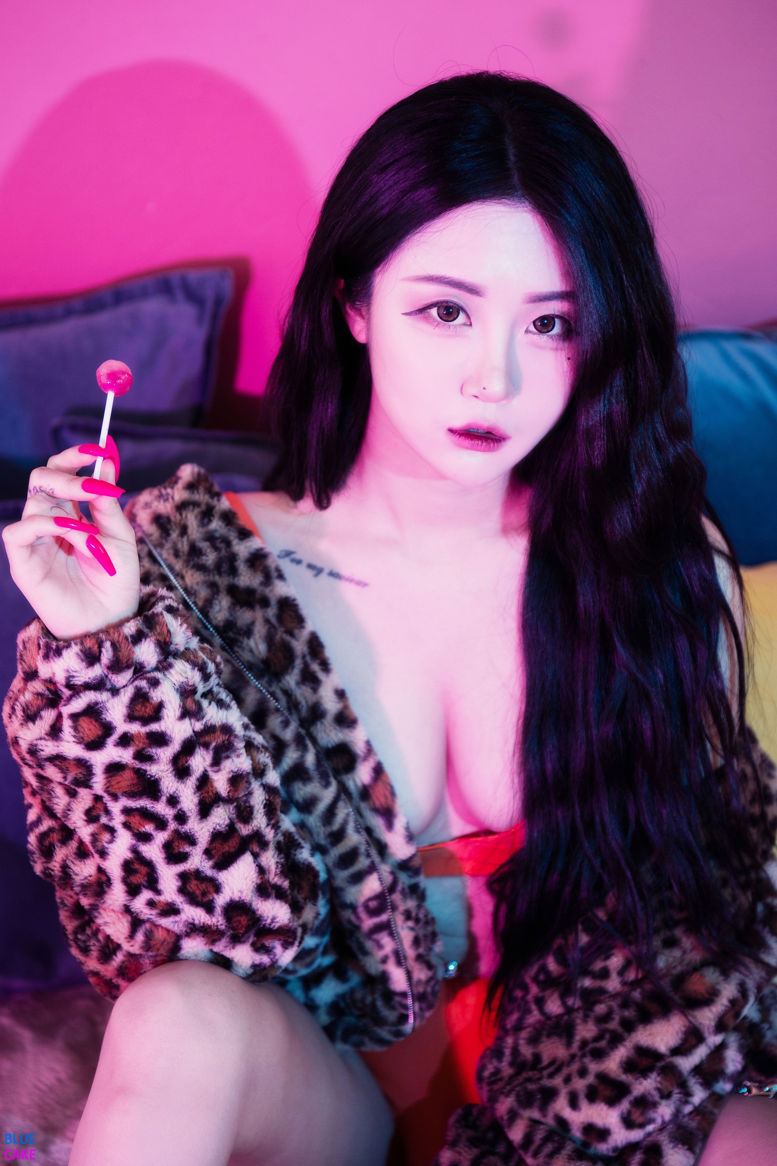 Bomi (보미) - BLUECAKE Happy Bomiday 95P-1.14GB