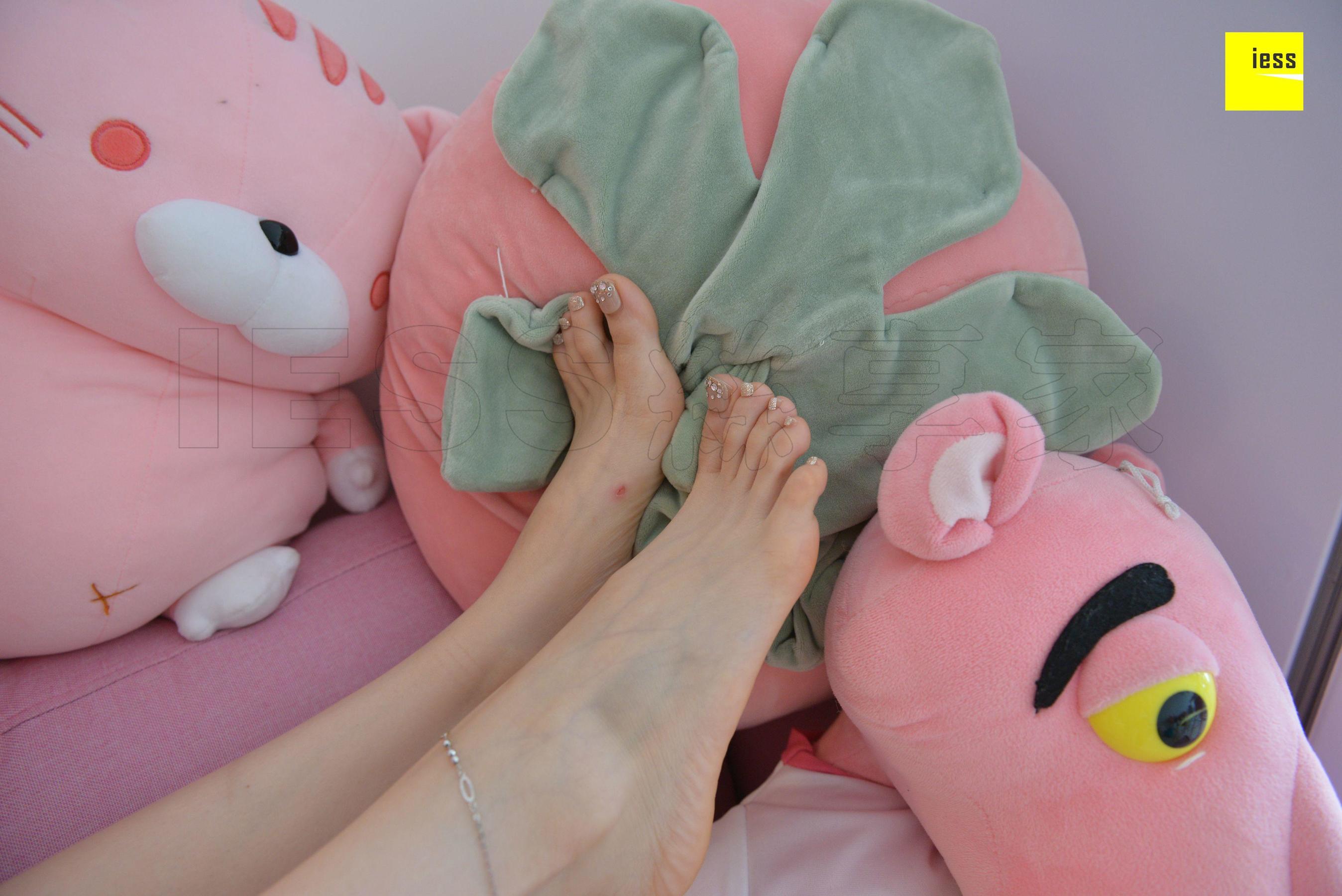 Pink Midsummer Dream Different Thoughts to IESS Silk Enlightenment Devil on Wednesday Special issue 17