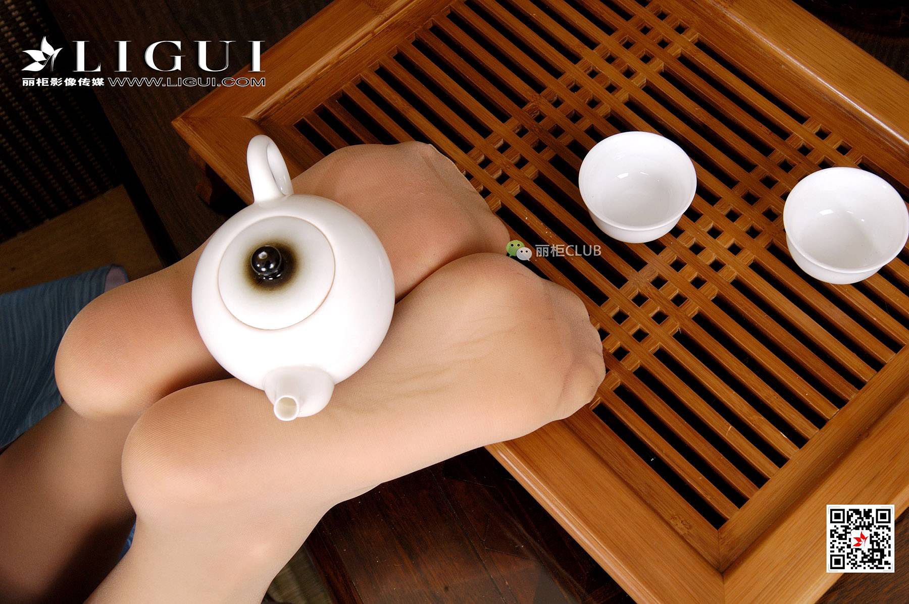 Xiaohui Costume Silk Foot Ligui Beautiful legs silk foot