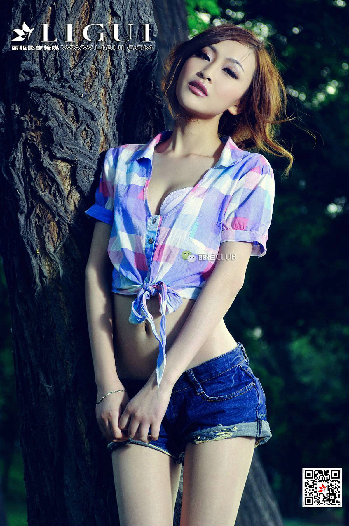 Leg model Tong Lei Mai Field Beautiful Legs Li Cabinel LIGUI