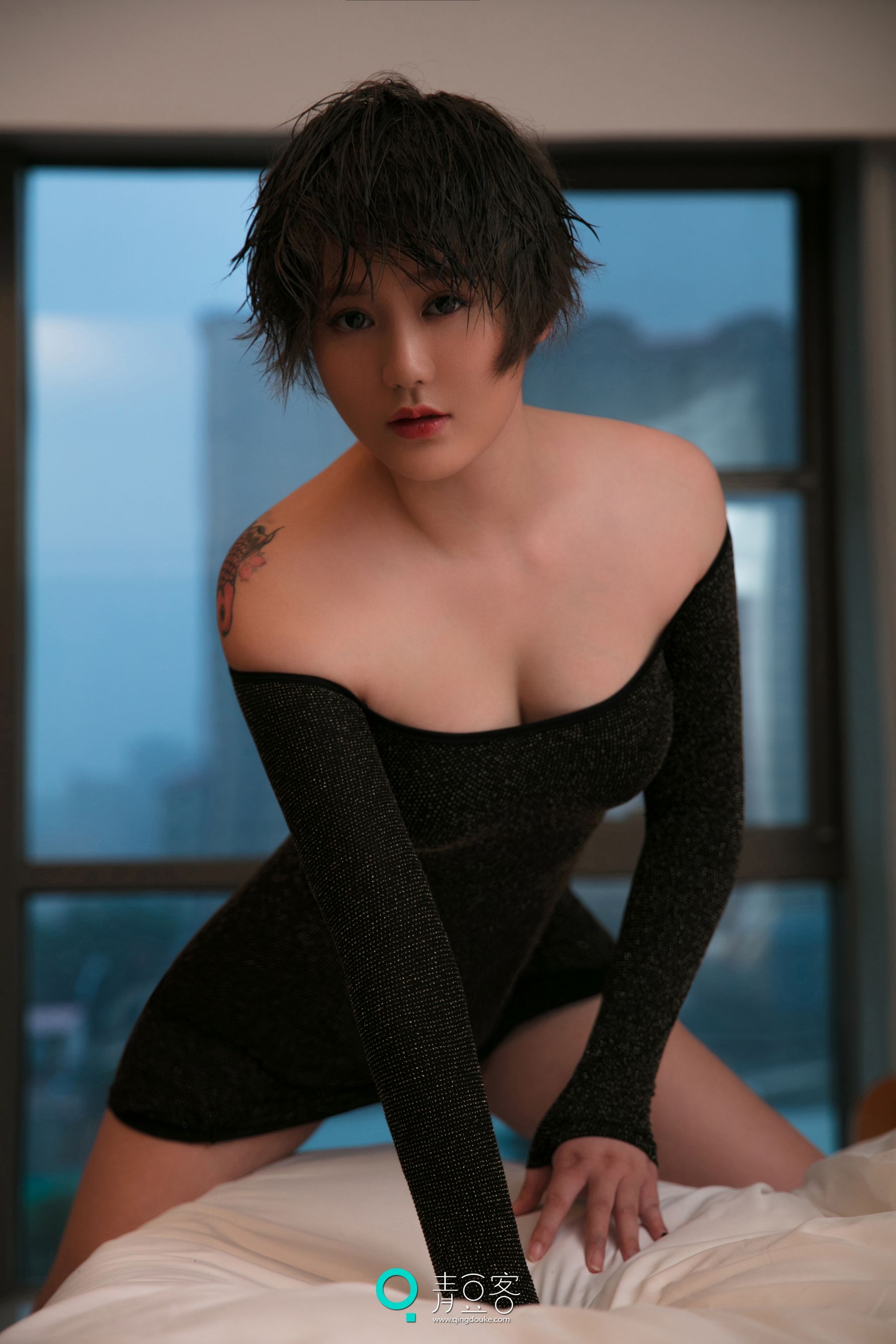 Yaoyao Short Hair Tender Model Qingdouke