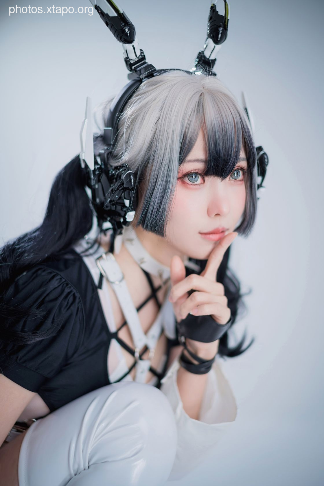 D- White cybergirl