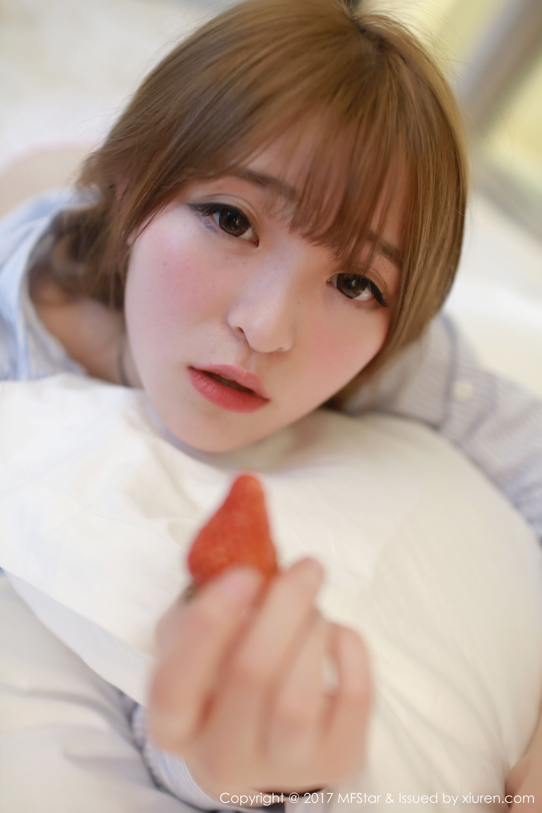 Yi Xiaoqi MOMO Strawberry PantsShirt Series Model Academy MFStar Vol.096