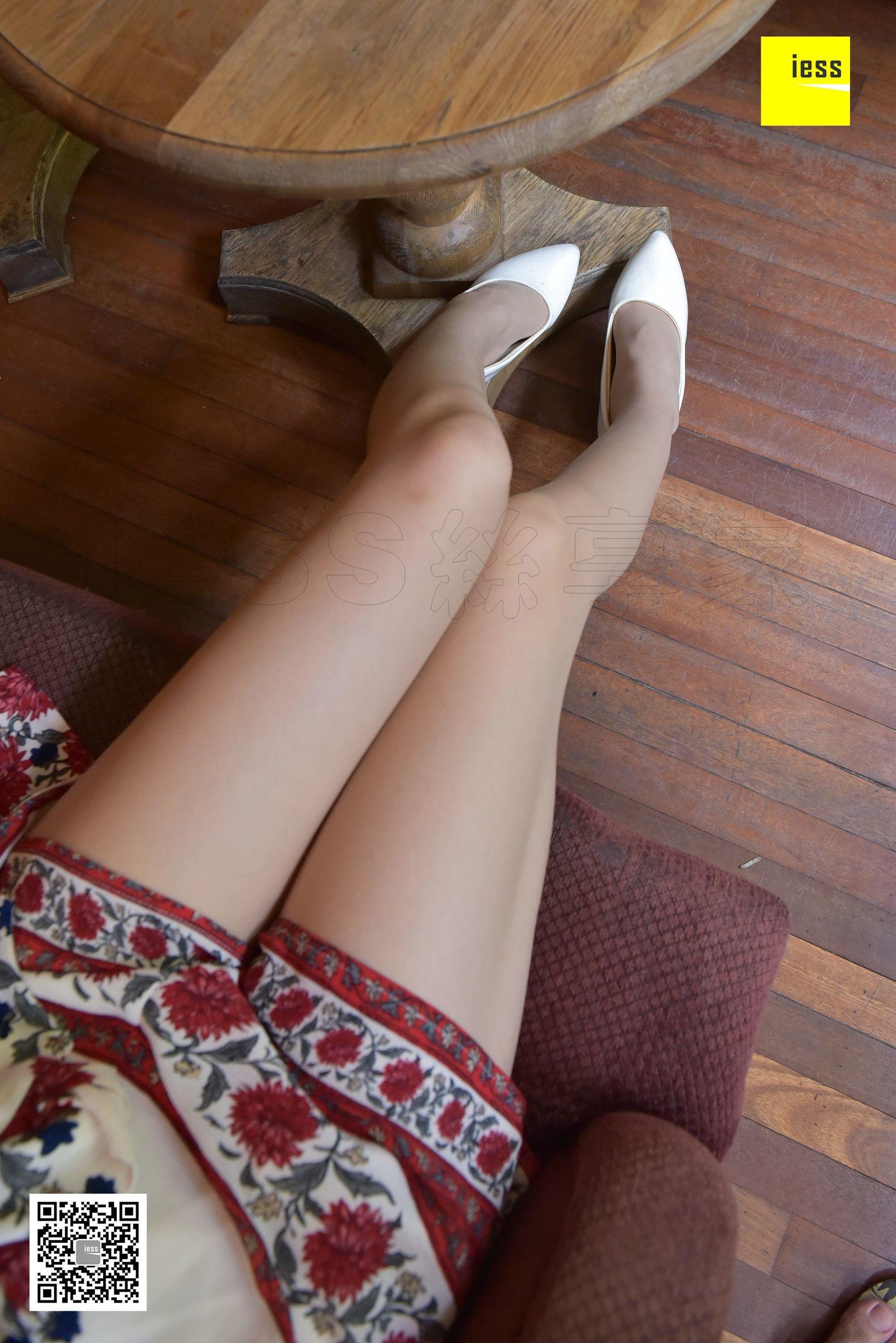 Seven Seven Flower Skirts and Silicone Anti -Slip II Different Thoughts to IESS Silk House 238