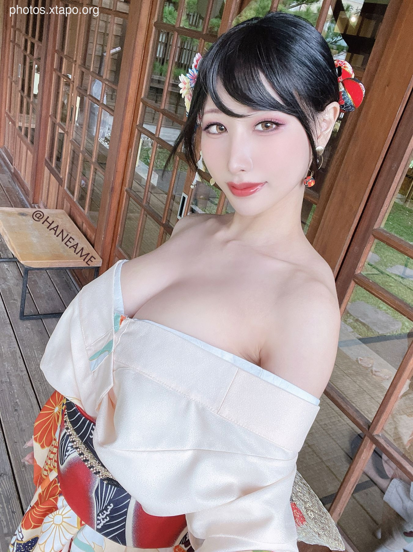 HaneAme 雨波 — Flower Print Kimono Girl