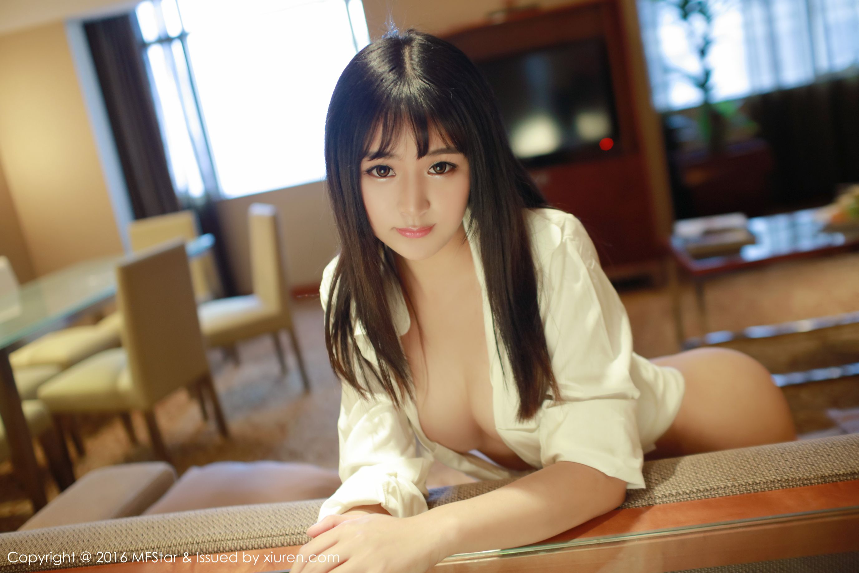 SUKIIII Chongqing Sweet Girls in the front and backward Model Academy MFStar Vol.064