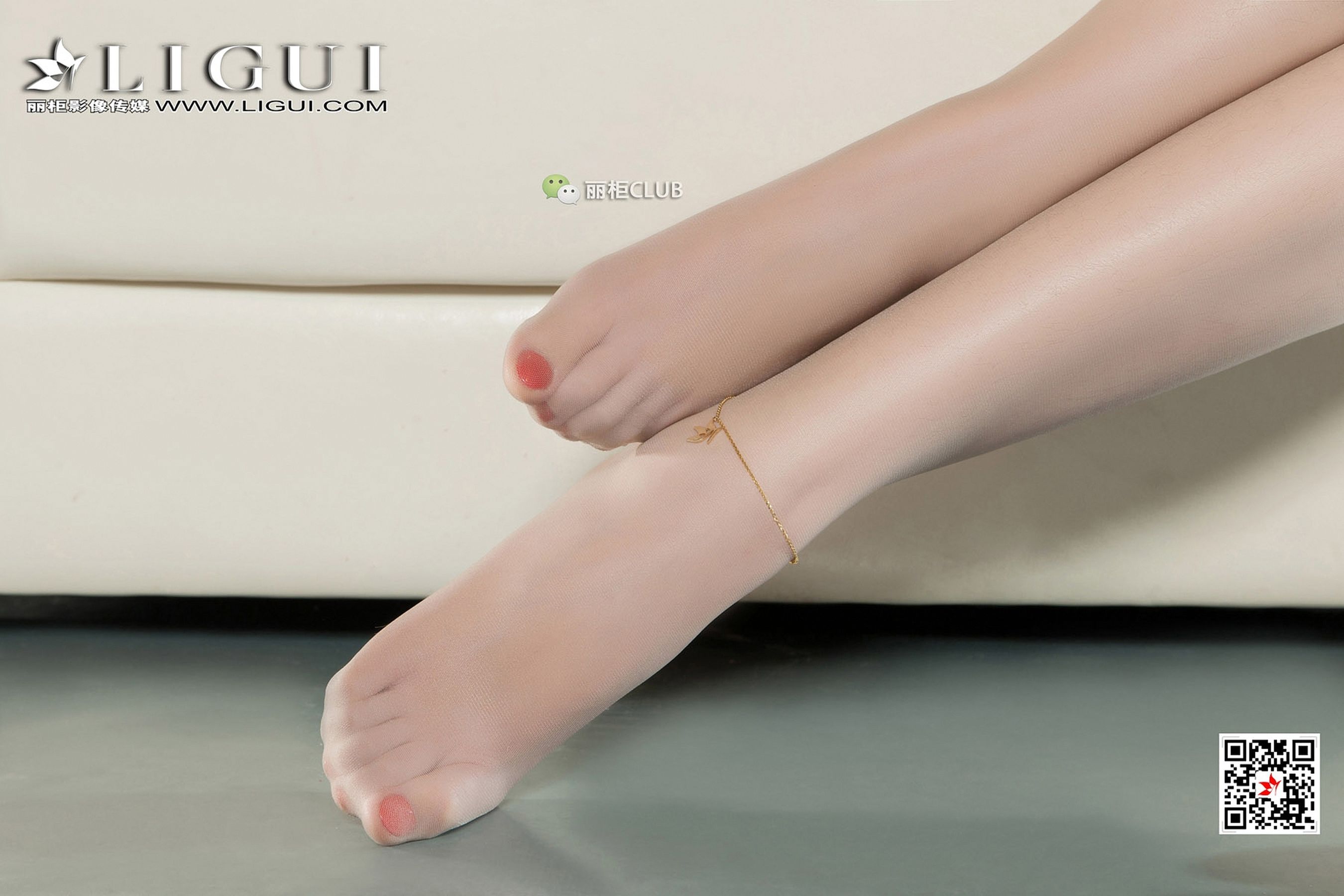 Model Xinyi OL Sofa Foot Ligui